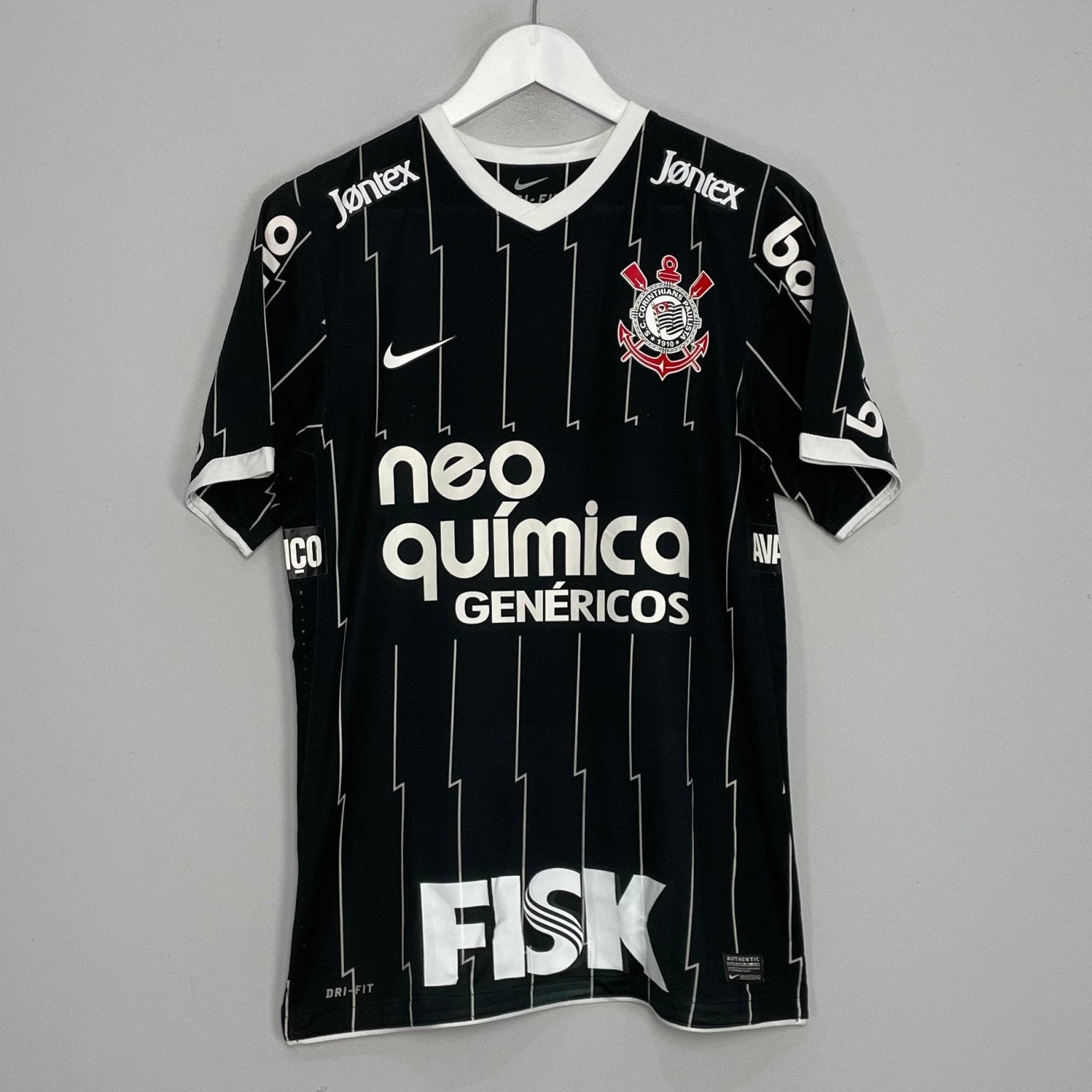 Shop 2011/12 CORINTHIANS DENNER #26 *PLAYER ISSUE* AWAY SHIRT (M) NIKE, classic football shirts, vintage football shirts & retro soccer jerseys at Cult Kits