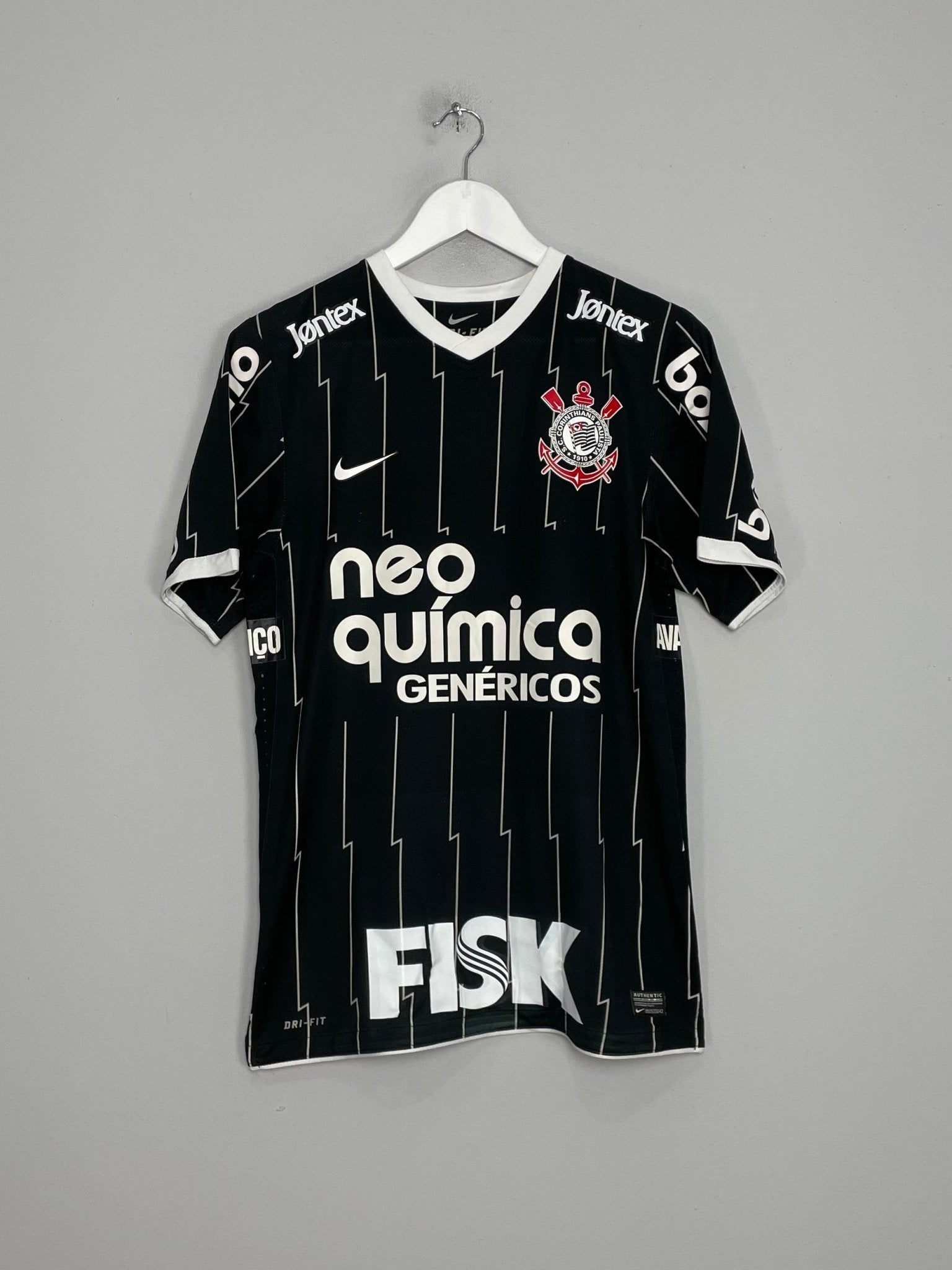 Shop 2011/12 CORINTHIANS DENNER #26 *PLAYER ISSUE* AWAY SHIRT (M) NIKE, classic football shirts, vintage football shirts & retro soccer jerseys at Cult Kits