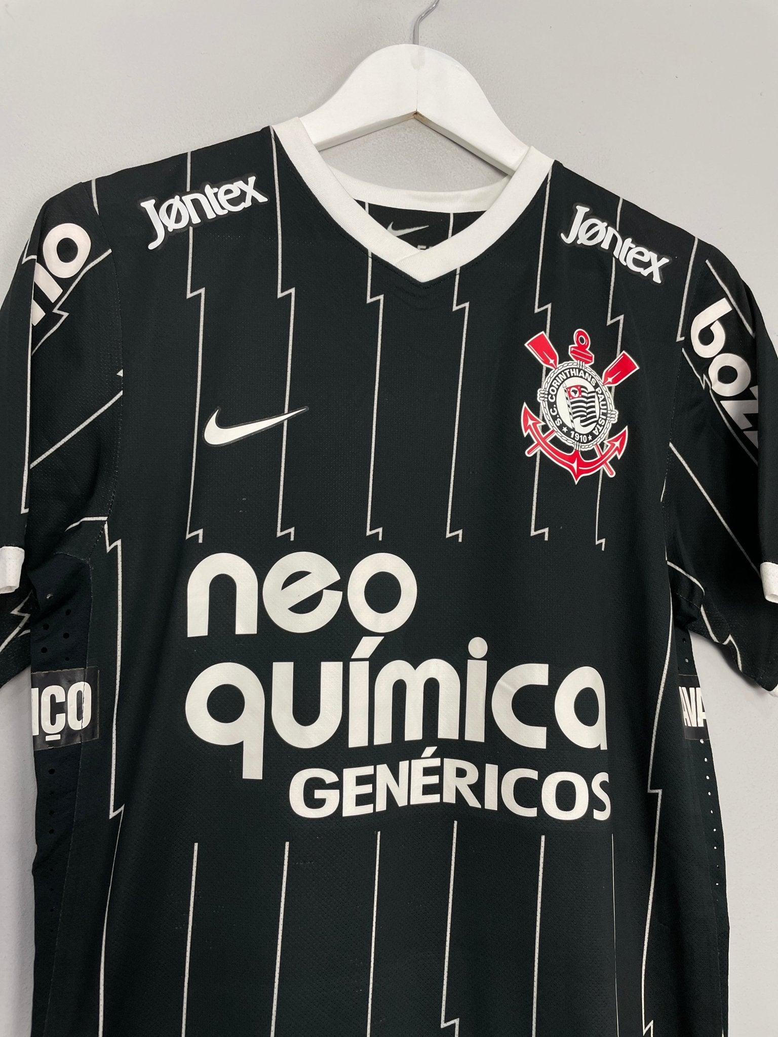 Shop 2011/12 CORINTHIANS DENNER #26 *PLAYER ISSUE* AWAY SHIRT (M) NIKE, classic football shirts, vintage football shirts & retro soccer jerseys at Cult Kits