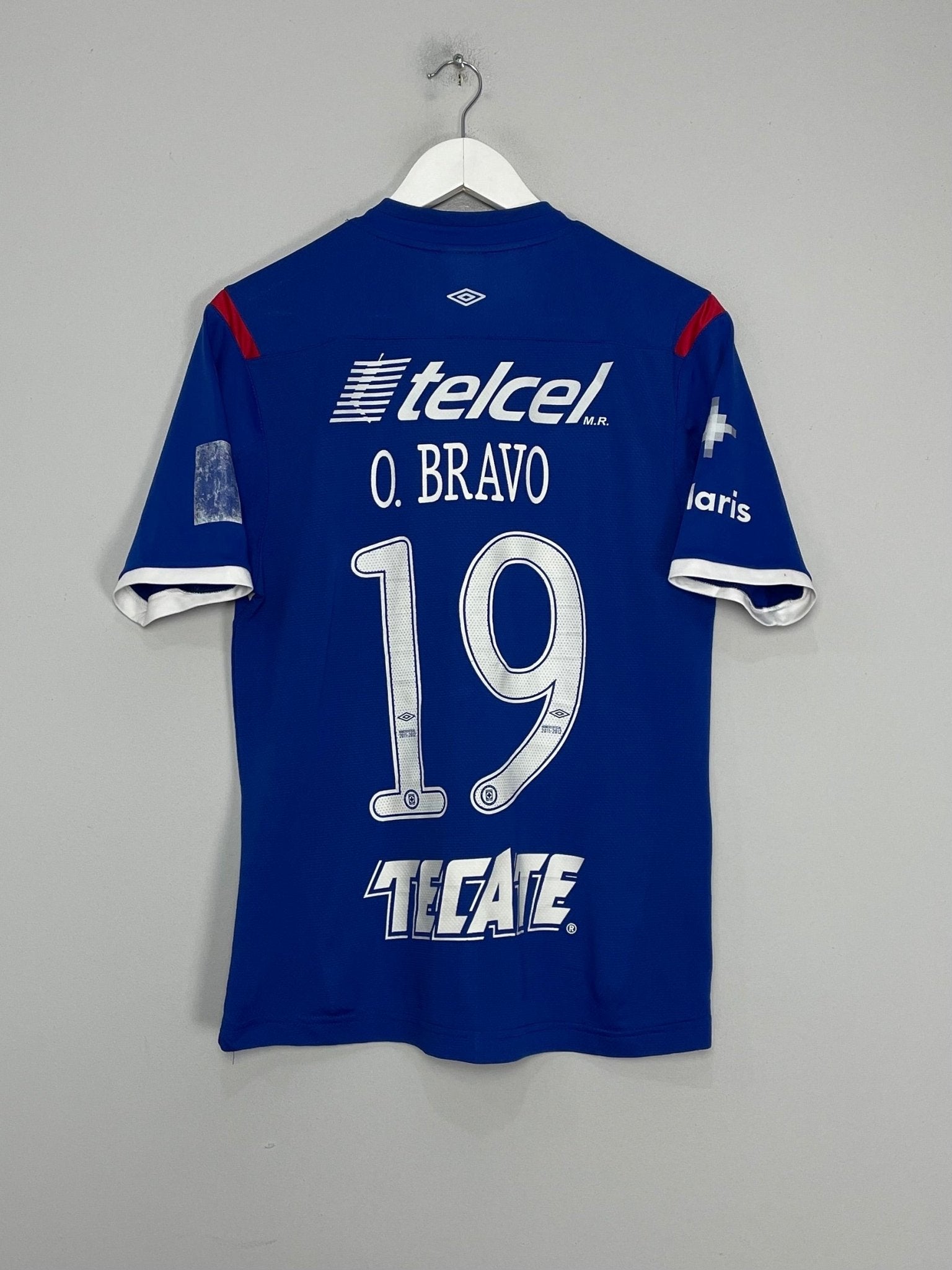 Shop 2011/12 CRUZ AZUL O.BRAVO #19 HOME SHIRT (M) UMBRO, classic football shirts, vintage football shirts & retro soccer jerseys at Cult Kits