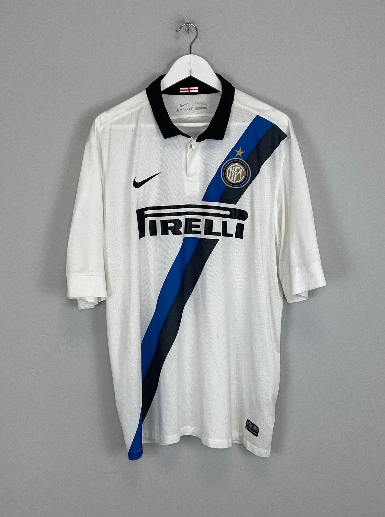 Shop 2011/12 INTER MILAN J.ZANETTI #4 AWAY SHIRT (XL) NIKE, classic football shirts, vintage football shirts & retro soccer jerseys at Cult Kits