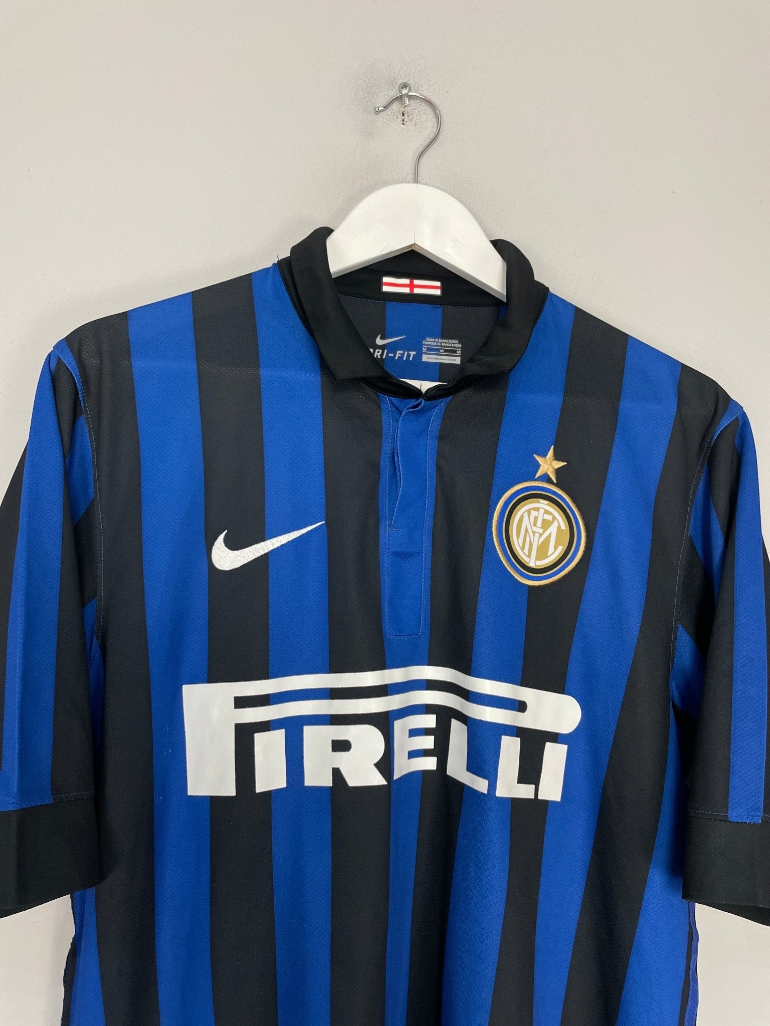 Shop 2011/12 INTER MILAN MILITO #22 HOME SHIRT (M) NIKE, classic football shirts, vintage football shirts & retro soccer jerseys at Cult Kits