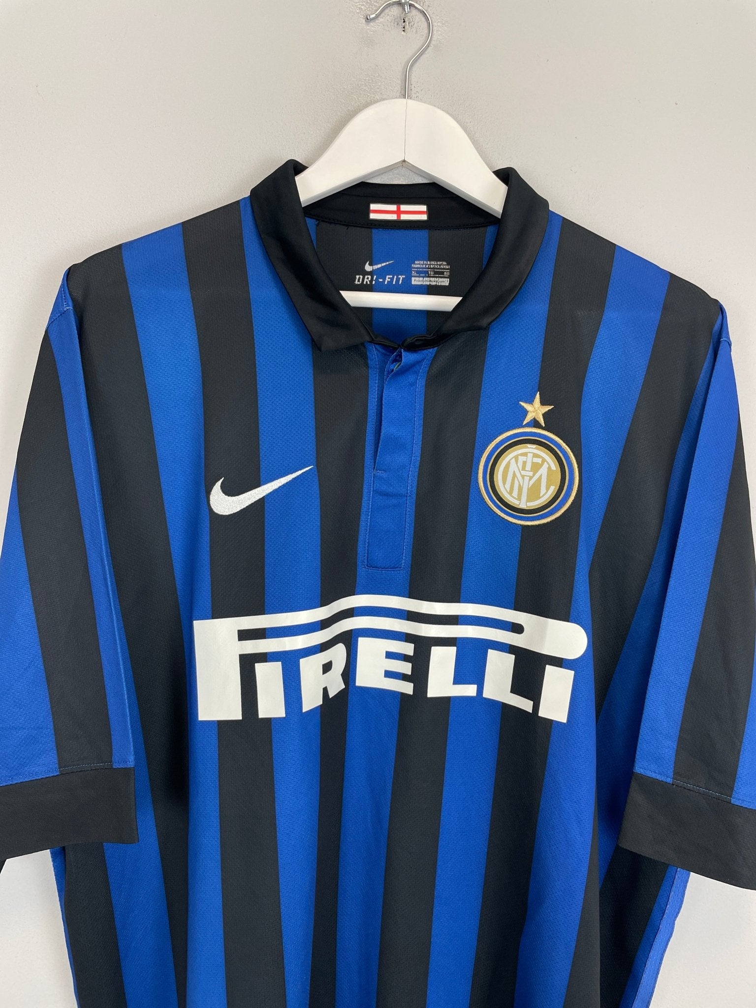 Shop 2011/12 INTER MILAN MILITO #22 HOME SHIRT (XL) NIKE, classic football shirts, vintage football shirts & retro soccer jerseys at Cult Kits