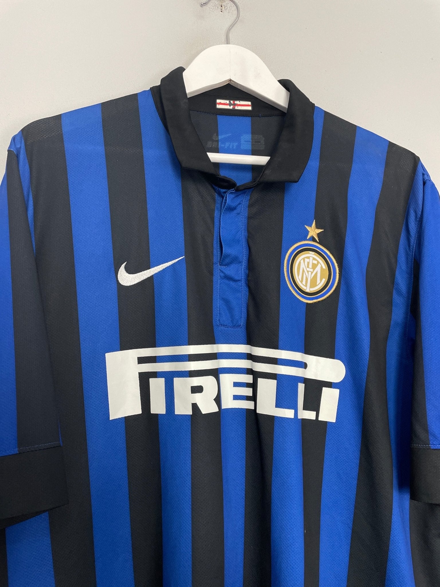 Shop 2011/12 INTER MILAN MILITO #22 HOME SHIRT (XXL) NIKE, classic football shirts, vintage football shirts & retro soccer jerseys at Cult Kits