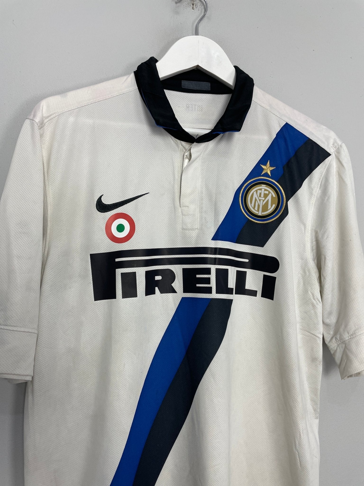 Shop 2011/12 INTER MILAN SNEIJDER #10 AWAY SHIRT (M) NIKE, classic football shirts, vintage football shirts & retro soccer jerseys at Cult Kits