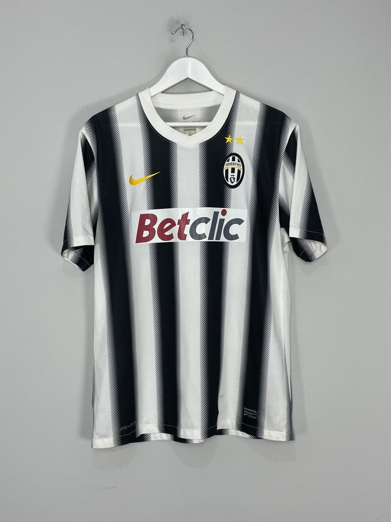 Shop 2011/12 JUVENTUS DEL PIERO #10 HOME SHIRT (L) NIKE, classic football shirts, vintage football shirts & retro soccer jerseys at Cult Kits