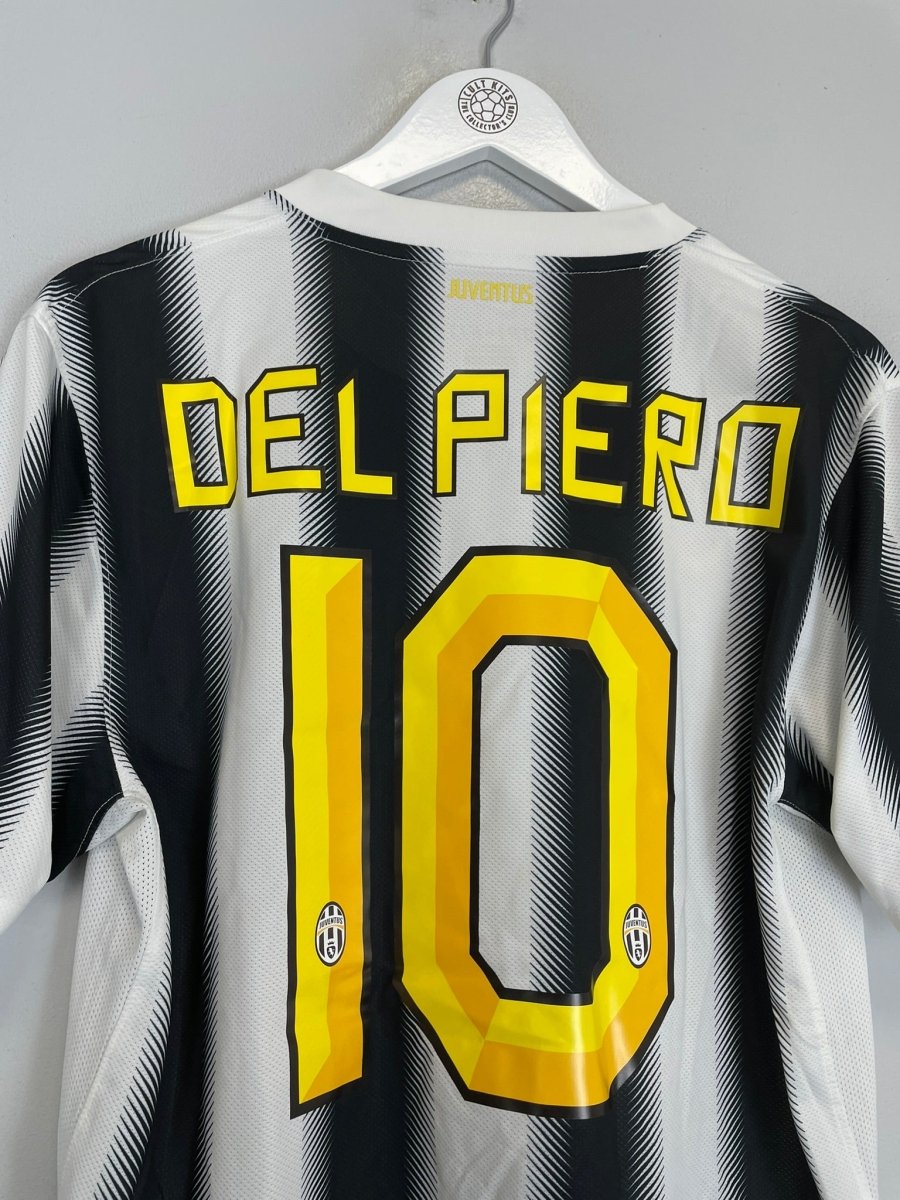 2011/12 JUVENTUS DEL PIERO 10 HOME SHIRT (M) NIKE - Cult Kits - Medium - Buy Vintage Football Shirts, Authentic Retro Football Shirts For Sale, Classic Football Shirts & Soccer Jersey