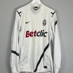 Shop 2011/12 JUVENTUS TRAINING TOP (M) NIKE, classic football shirts, vintage football shirts & retro soccer jerseys at Cult Kits