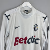 Shop 2011/12 JUVENTUS TRAINING TOP (M) NIKE, classic football shirts, vintage football shirts & retro soccer jerseys at Cult Kits