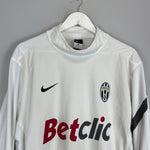 Shop 2011/12 JUVENTUS TRAINING TOP (XL) NIKE, classic football shirts, vintage football shirts & retro soccer jerseys at Cult Kits