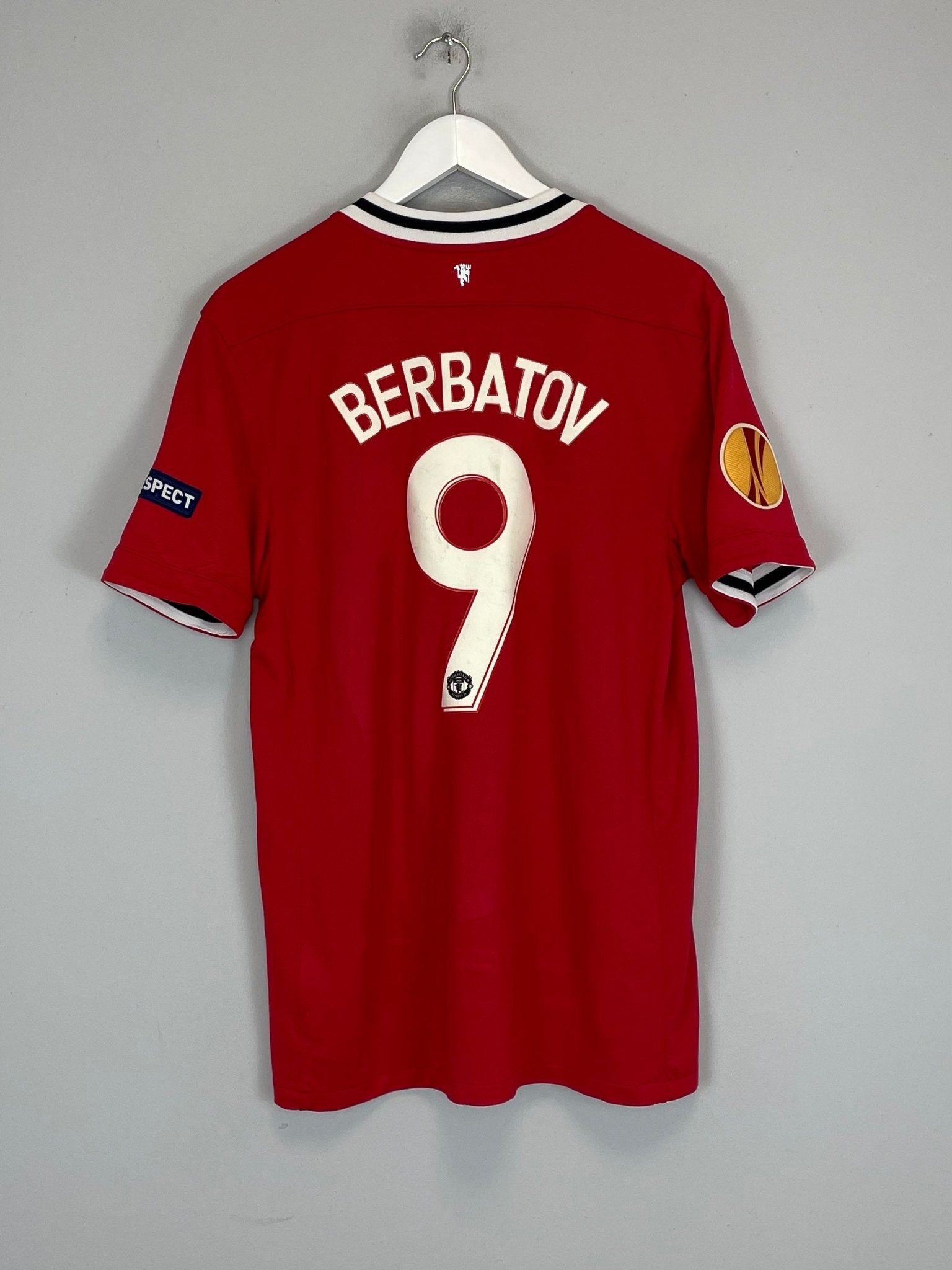Shop 2011/12 MANCHESTER UNITED BERBATOV #9 E/L HOME SHIRT (M) NIKE, classic football shirts, vintage football shirts & retro soccer jerseys at Cult Kits