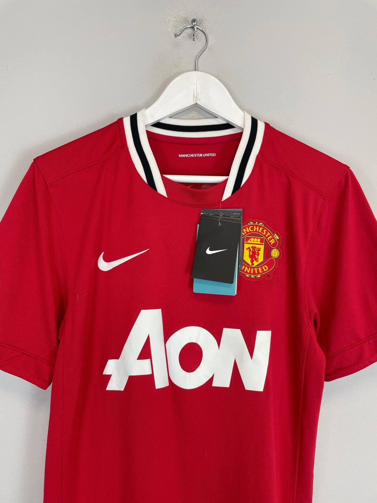 Shop 2011/12 MANCHESTER UNITED CHICHARITO #14 *BNWT* HOME SHIRT (S) NIKE, classic football shirts, vintage football shirts & retro soccer jerseys at Cult Kits