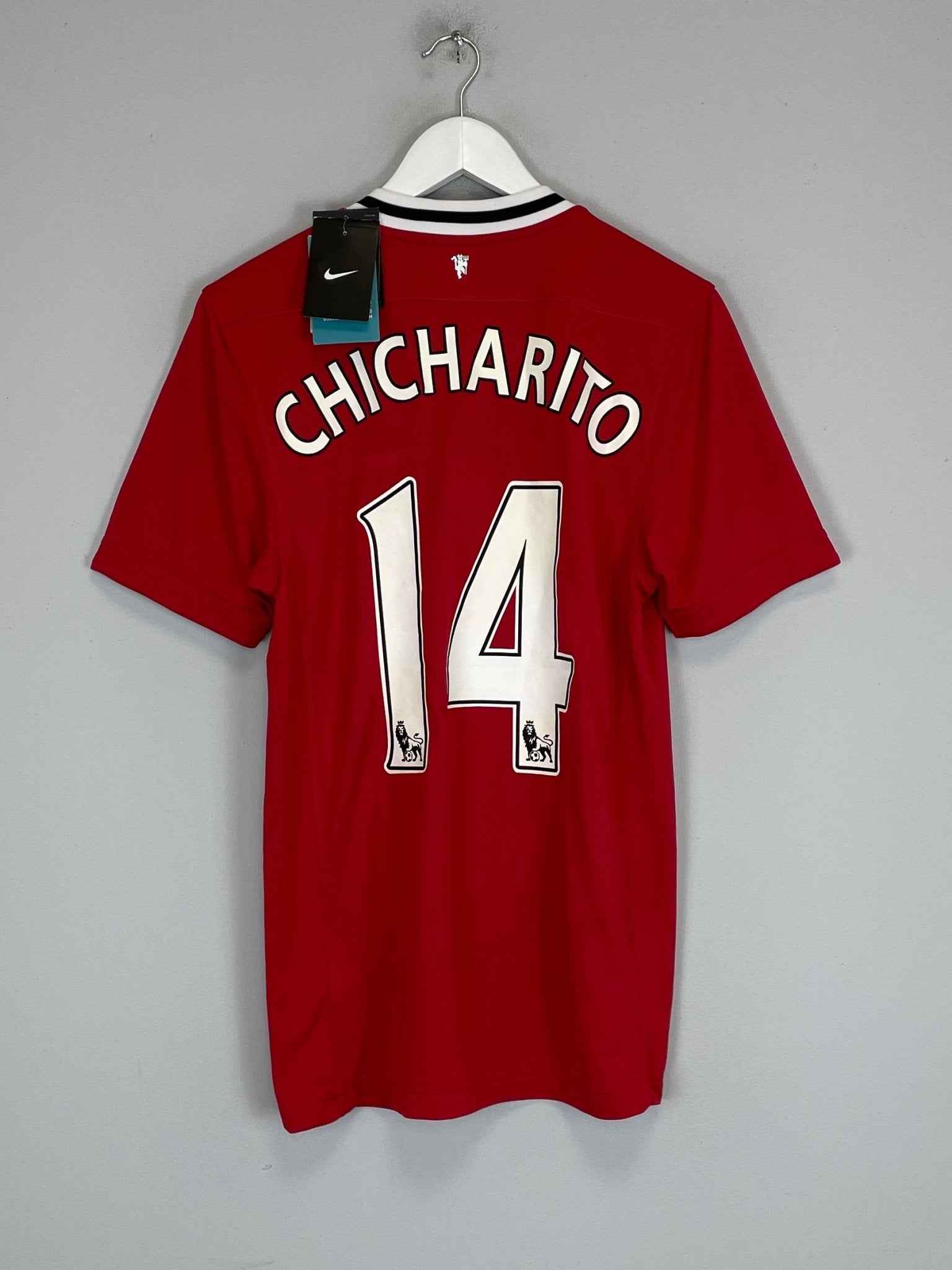 Shop 2011/12 MANCHESTER UNITED CHICHARITO #14 *BNWT* HOME SHIRT (S) NIKE, classic football shirts, vintage football shirts & retro soccer jerseys at Cult Kits