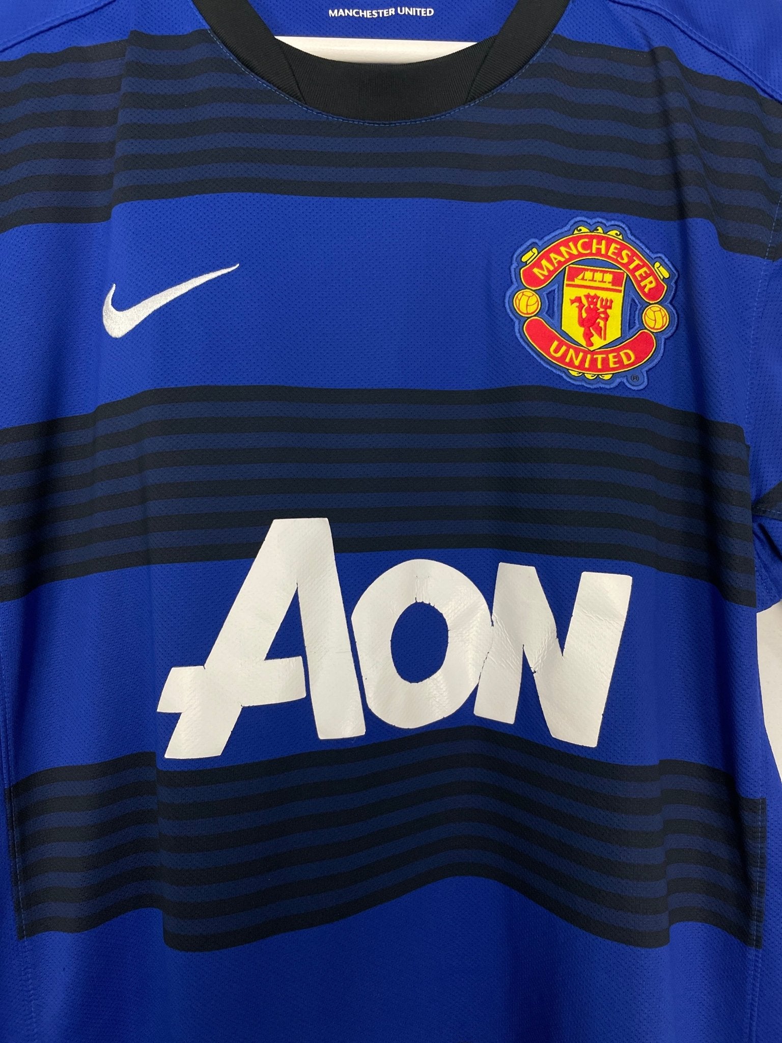 Shop 2011/12 MANCHESTER UNITED VIDIC #15 AWAY SHIRT (L) NIKE, classic football shirts, vintage football shirts & retro soccer jerseys at Cult Kits