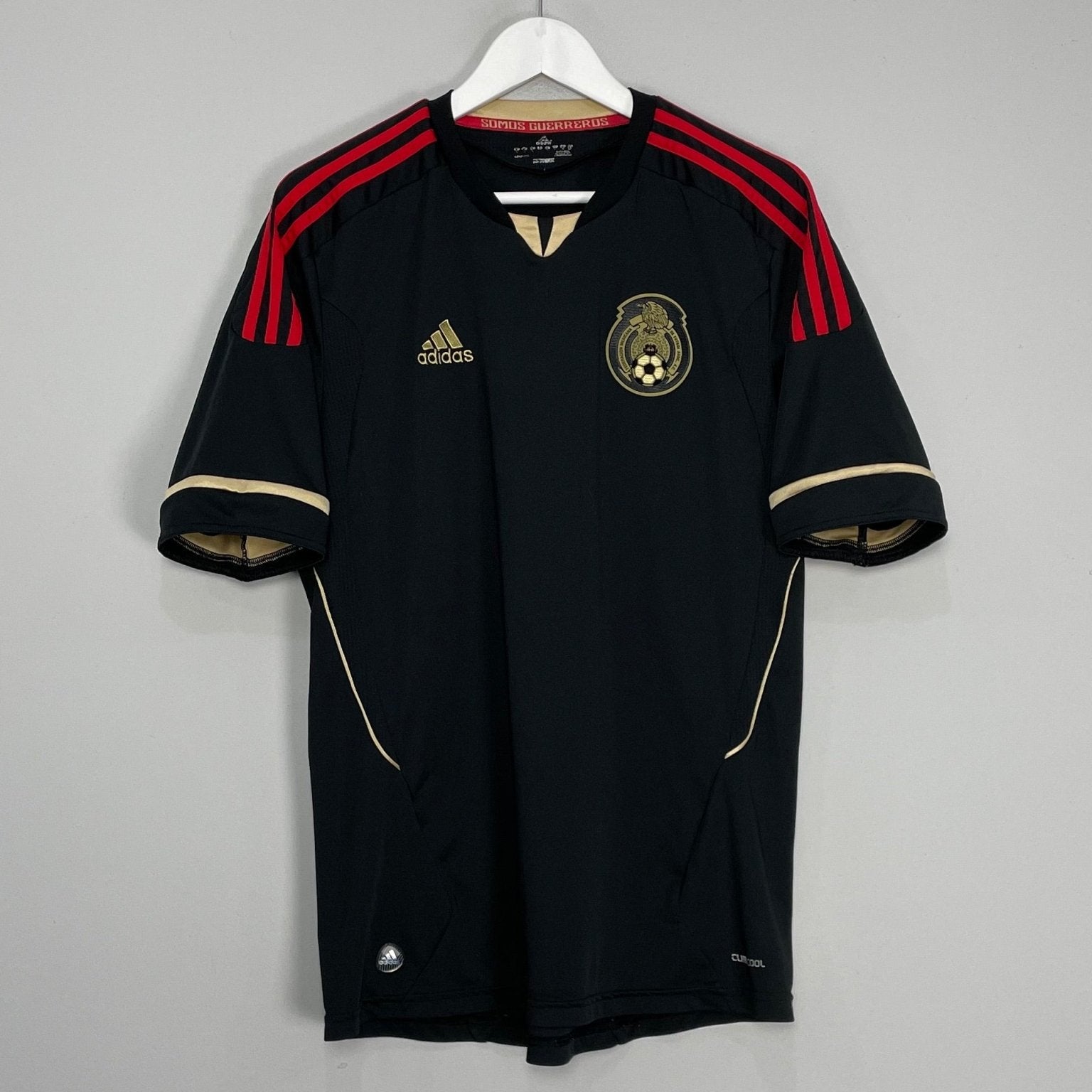 Shop 2011/12 MEXICO AWAY SHIRT (L) ADIDAS, classic football shirts, vintage football shirts & retro soccer jerseys at Cult Kits