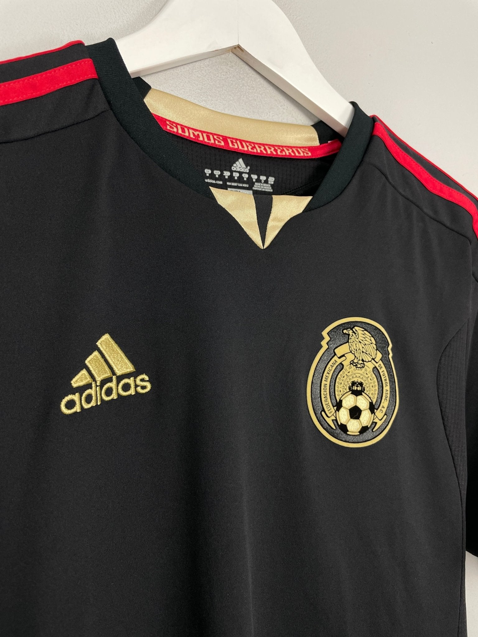 Shop 2011/12 MEXICO AWAY SHIRT (M) ADIDAS, classic football shirts, vintage football shirts & retro soccer jerseys at Cult Kits