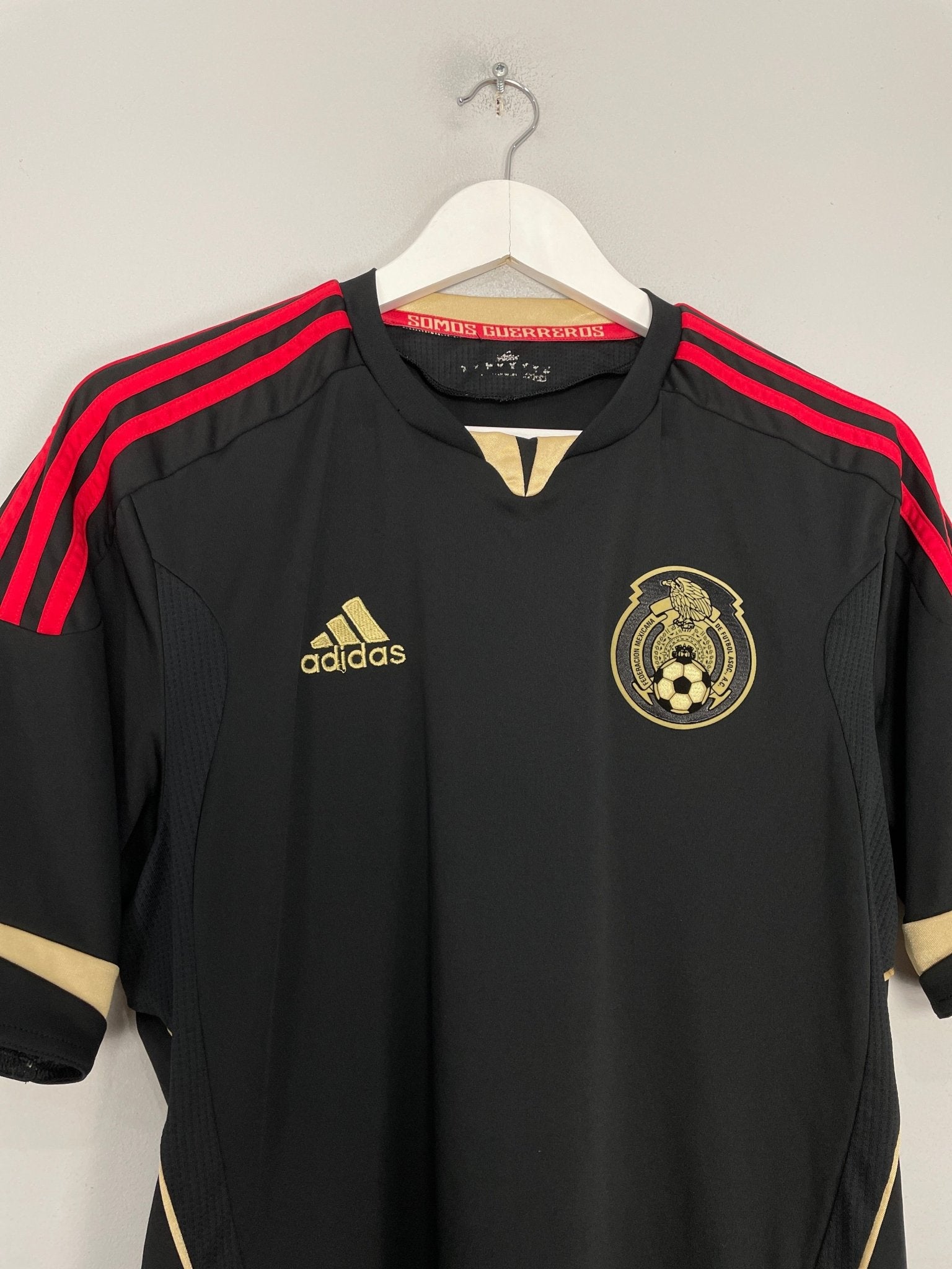 Shop 2011/12 MEXICO AWAY SHIRT (M) ADIDAS, classic football shirts, vintage football shirts & retro soccer jerseys at Cult Kits