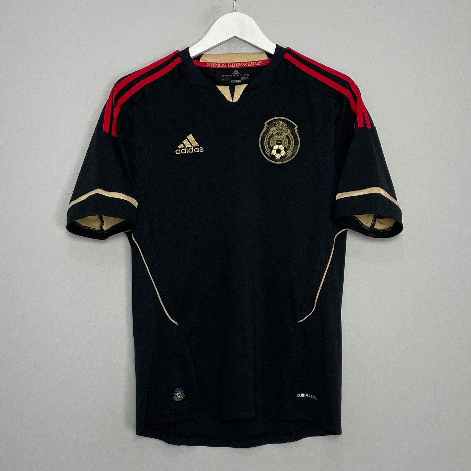 Shop 2011/12 MEXICO AWAY SHIRT (S) ADIDAS, classic football shirts, vintage football shirts & retro soccer jerseys at Cult Kits