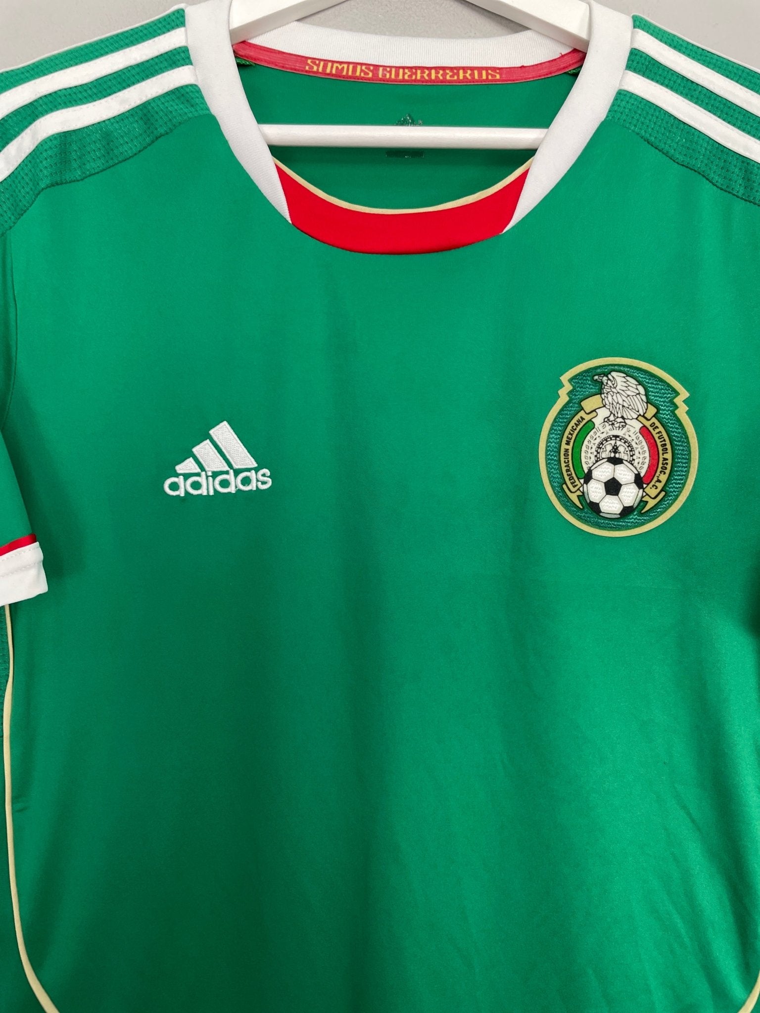 Shop 2011/12 MEXICO HOME SHIRT (S) ADIDAS, classic football shirts, vintage football shirts & retro soccer jerseys at Cult Kits