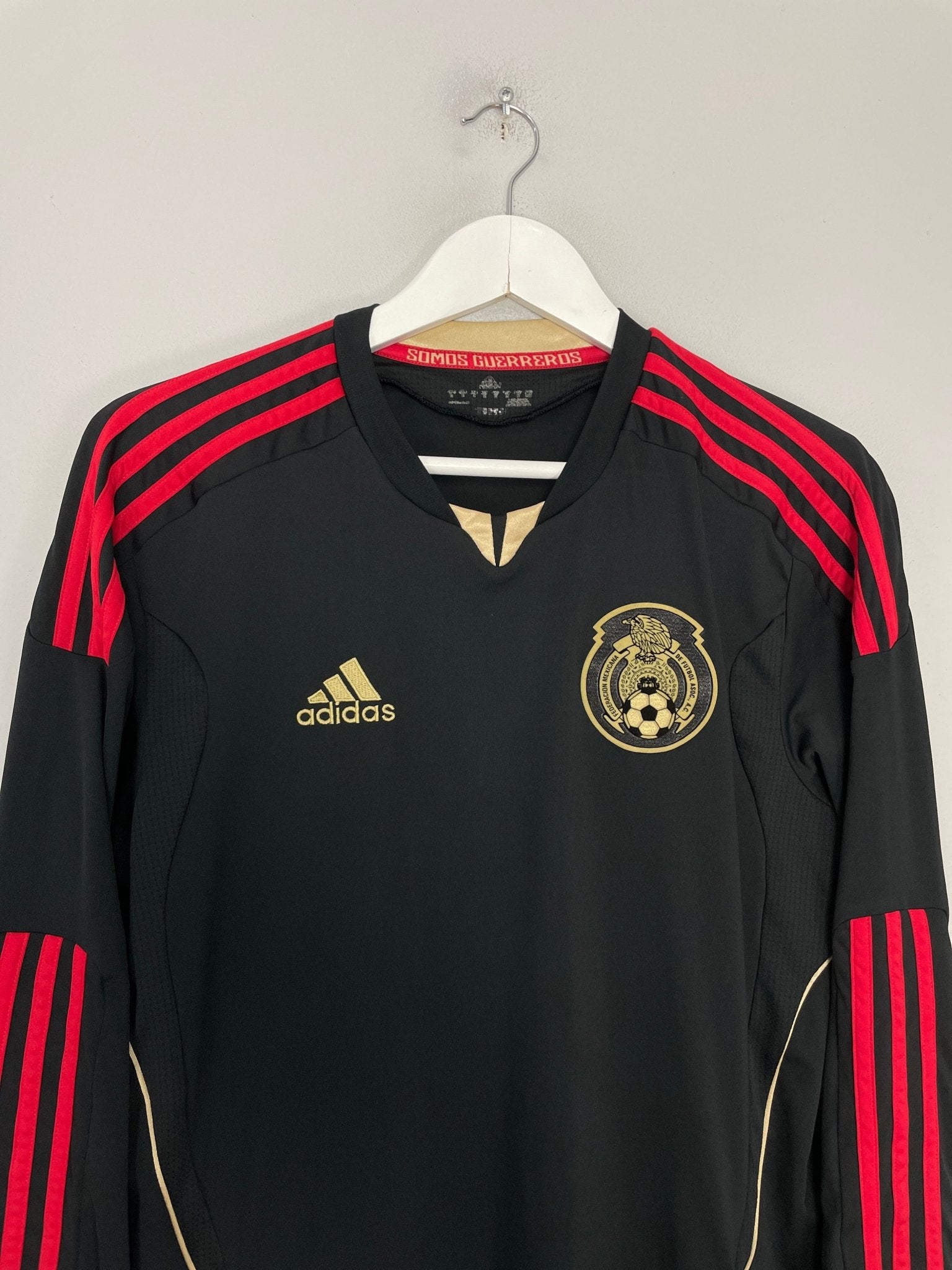 Shop 2011/12 MEXICO L/S AWAY SHIRT (M) ADIDAS, classic football shirts, vintage football shirts & retro soccer jerseys at Cult Kits