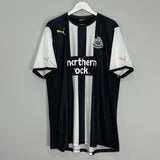 Shop 2011/12 NEWCASTLE BEN ARFA #10 HOME SHIRT (XXL) PUMA, classic football shirts, vintage football shirts & retro soccer jerseys at Cult Kits