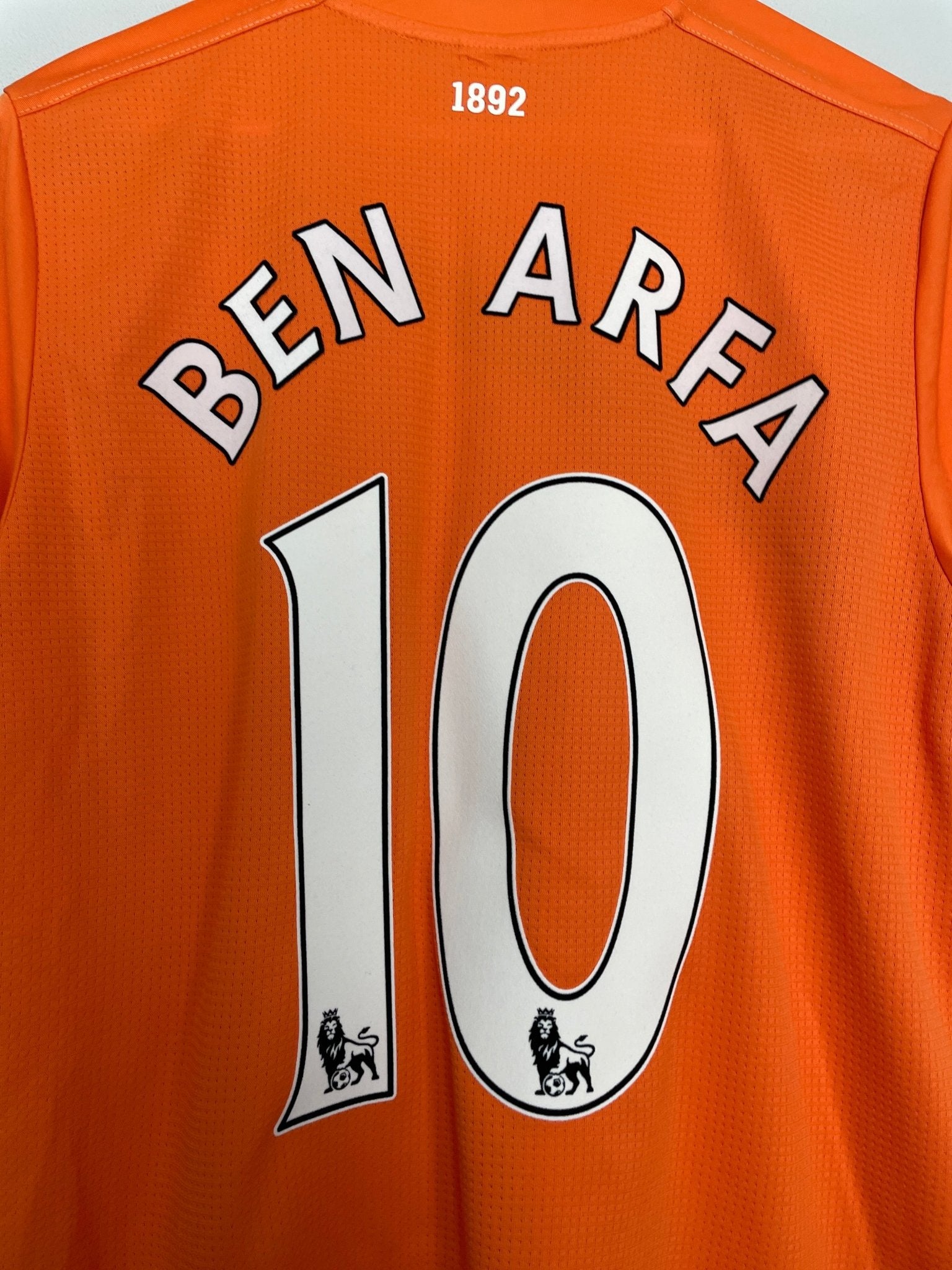 Shop 2011/12 NEWCASTLE UNITED BEN ARFA #10 AWAY SHIRT (S) PUMA, classic football shirts, vintage football shirts & retro soccer jerseys at Cult Kits