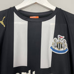 Shop 2011/12 NEWCASTLE UNITED BEN ARFA #10 HOME SHIRT (L) PUMA, classic football shirts, vintage football shirts & retro soccer jerseys at Cult Kits