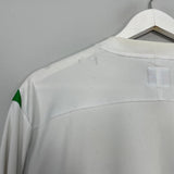 Shop 2011/12 NORTHERN IRELAND L/S HOME SHIRT (XL) UMBRO, classic football shirts, vintage football shirts & retro soccer jerseys at Cult Kits