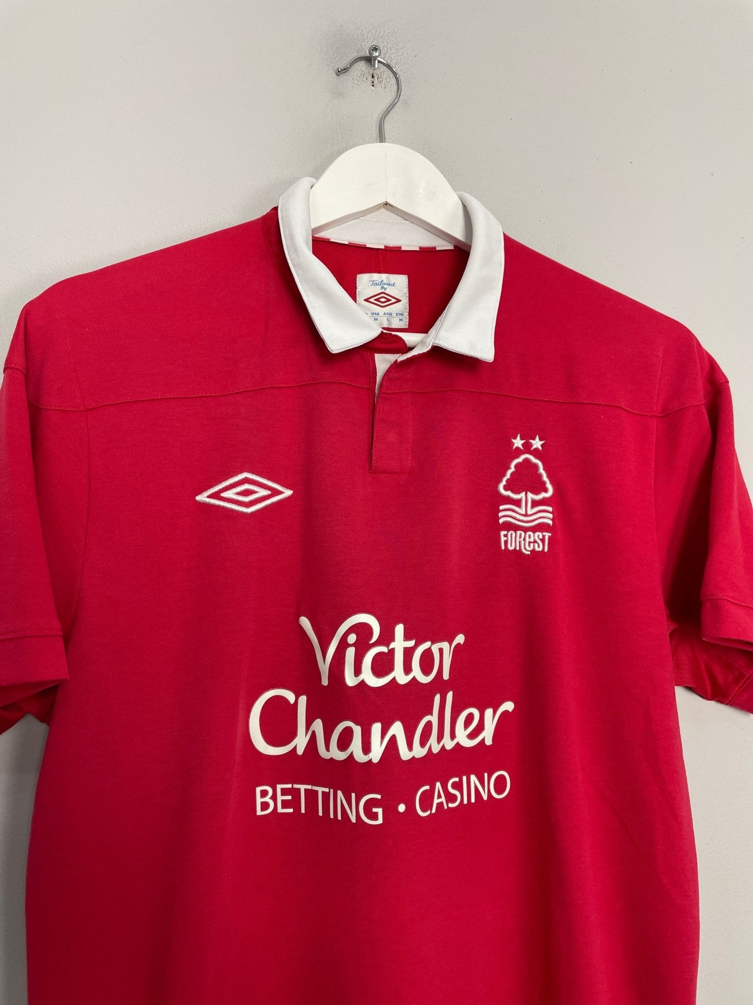 Shop 2011/12 NOTTINGHAM FOREST HOME SHIRT (M) UMBRO, classic football shirts, vintage football shirts & retro soccer jerseys at Cult Kits