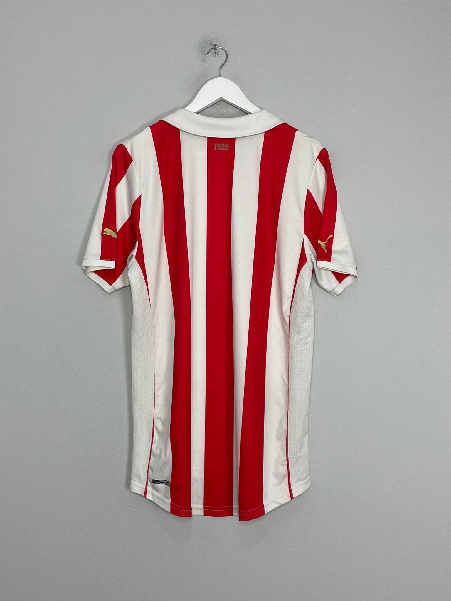 Shop 2011/12 OLYMPIAKOS HOME SHIRT (L) PUMA, classic football shirts, vintage football shirts & retro soccer jerseys at Cult Kits
