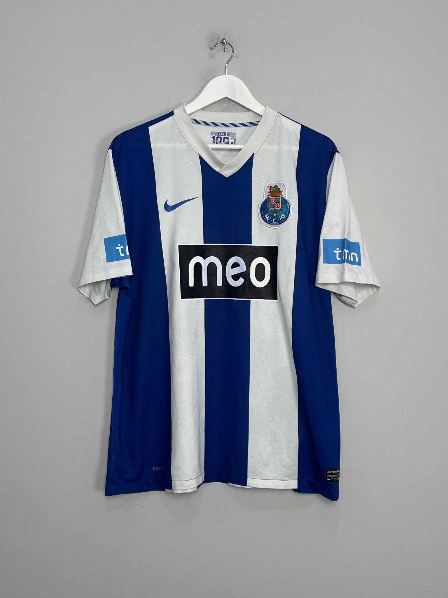 Shop 2011/12 PORTO HULK #12 HOME SHIRT (M) NIKE, classic football shirts, vintage football shirts & retro soccer jerseys at Cult Kits
