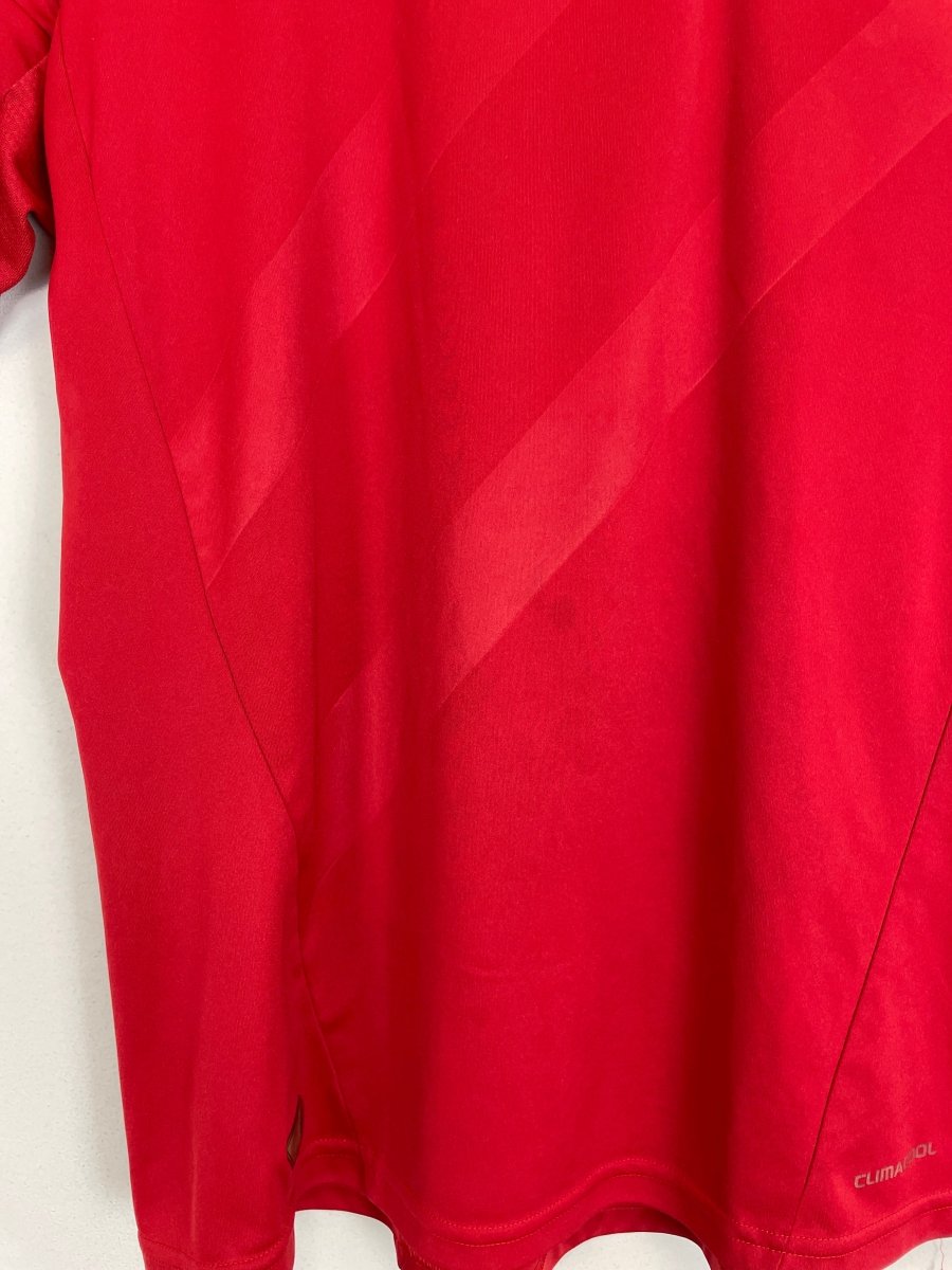 2011/12 SPAIN HOME SHIRT (M) ADIDAS - Cult Kits - Medium - Buy Vintage Football Shirts, Authentic Retro Football Shirts For Sale, Classic Football Shirts & Soccer Jersey