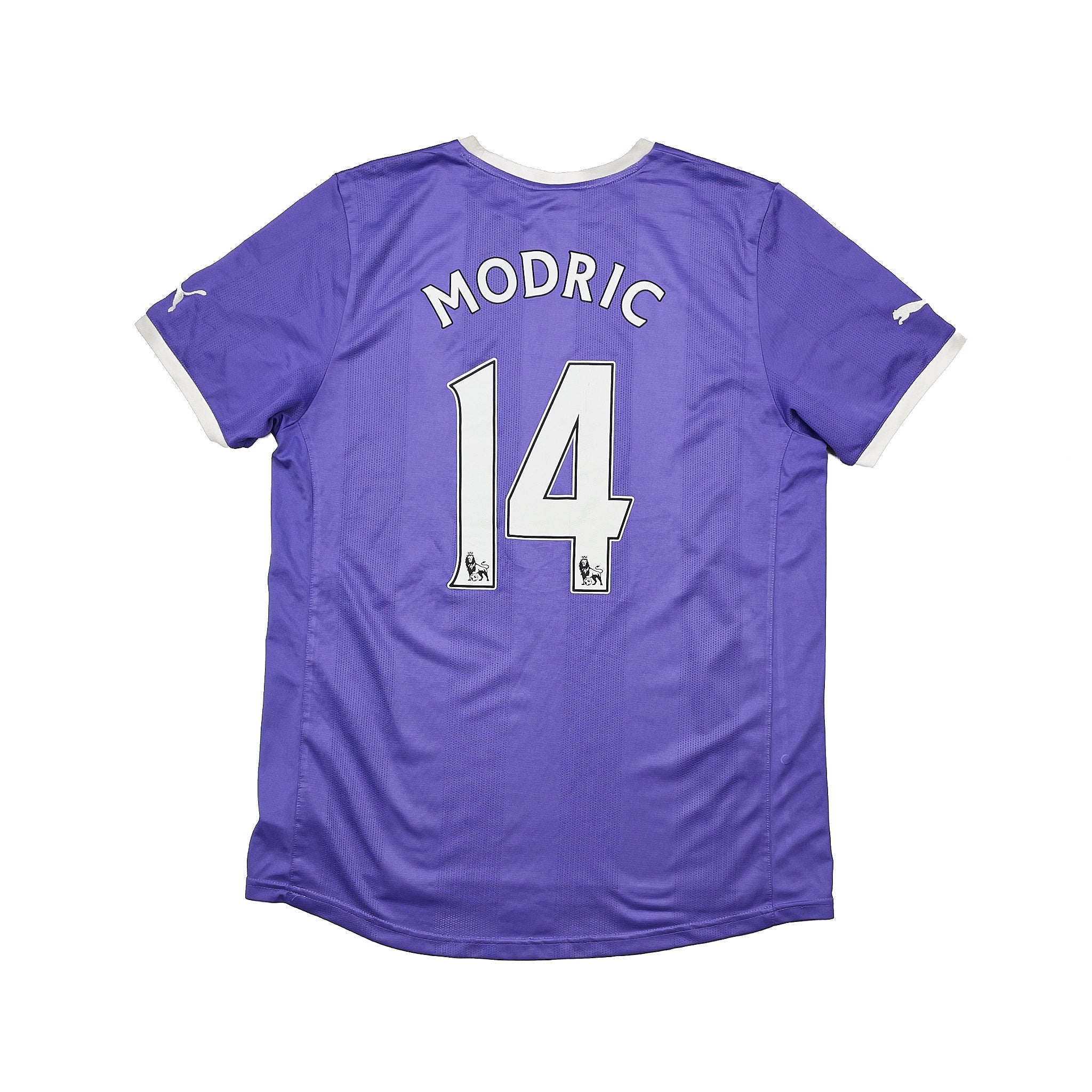 Buy 2011/12 Tottenham Modric 14 Away Shirt (L) Puma ~ Free worldwide shipping available ~ Authentic Vintage Football Shirts from Cult Kits