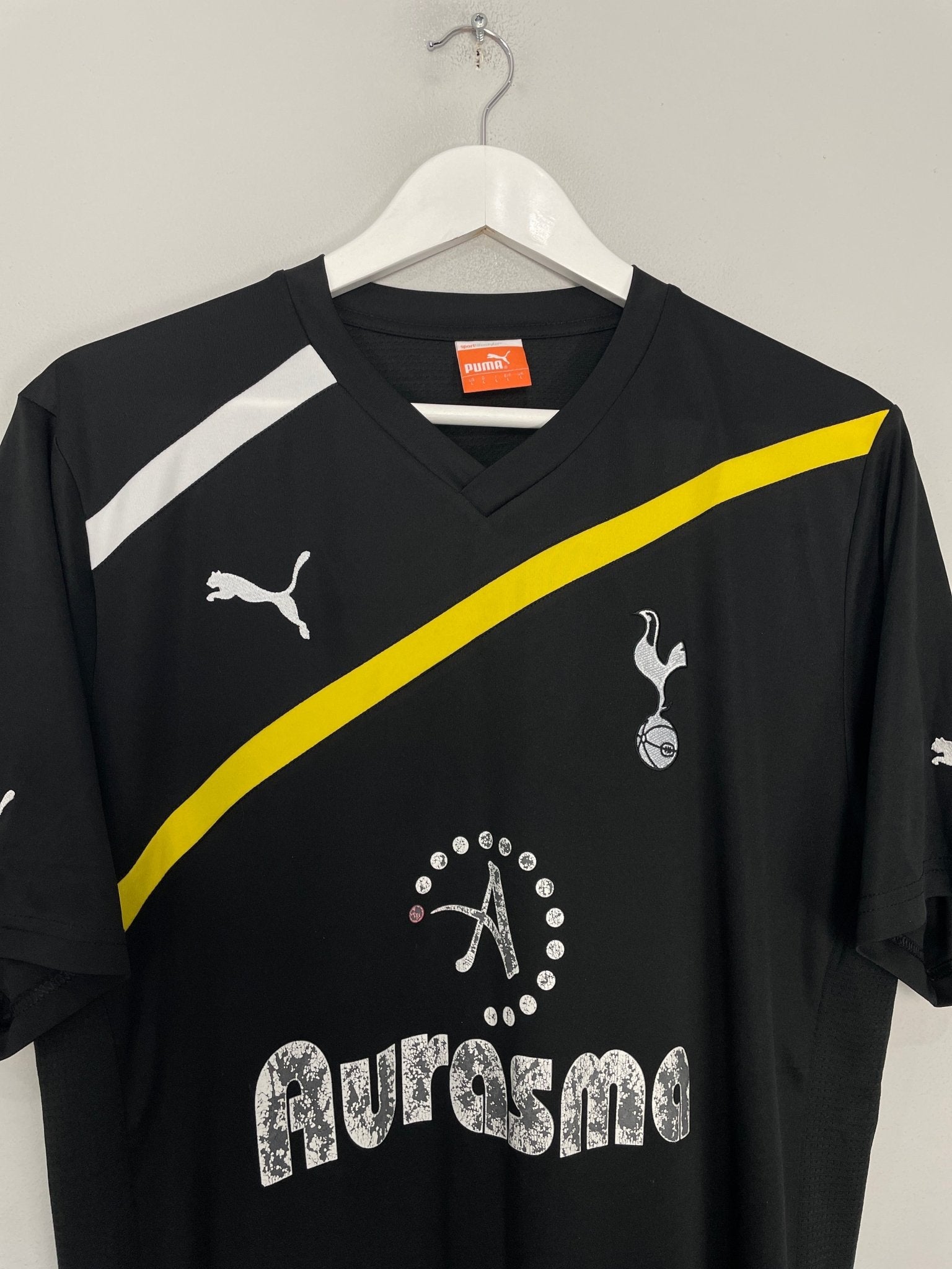Shop 2011/12 TOTTENHAM THIRD SHIRT (L) PUMA, classic football shirts, vintage football shirts & retro soccer jerseys at Cult Kits