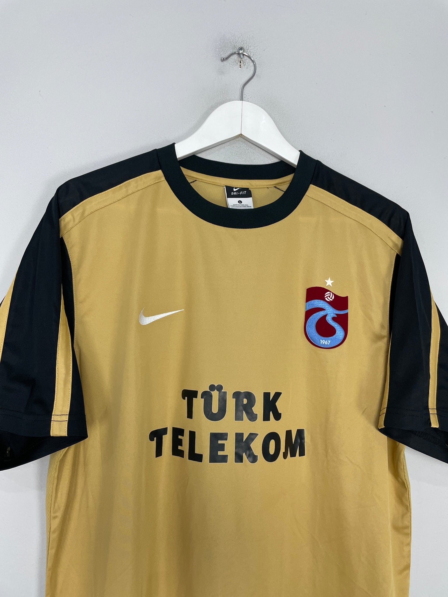 Shop 2011/12 TRABZONSPOR THIRD SHIRT (L) NIKE, classic football shirts, vintage football shirts & retro soccer jerseys at Cult Kits