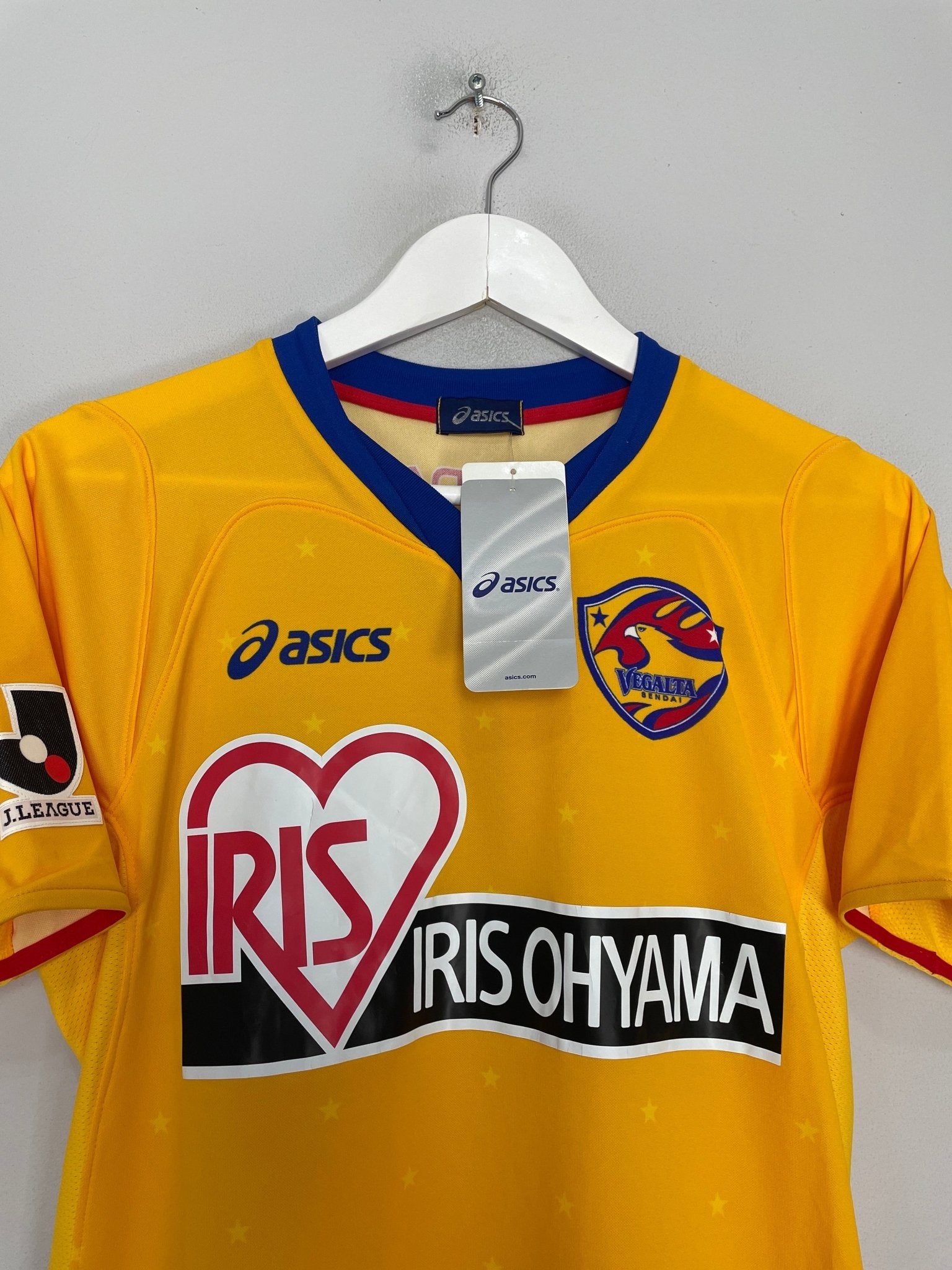 Shop 2011/12 VEGALTA SENDAI *BNWT* HOME SHIRT (L) ASICS, classic football shirts, vintage football shirts & retro soccer jerseys at Cult Kits