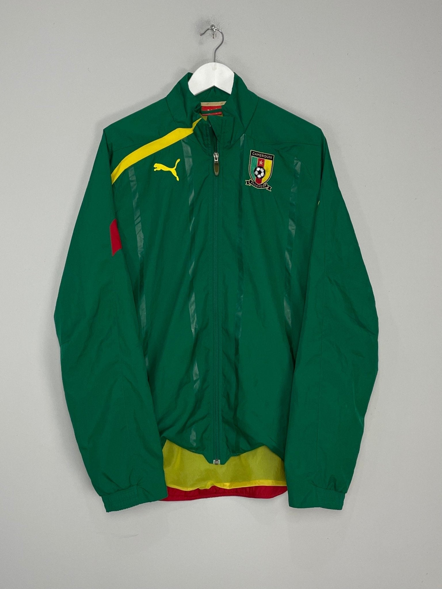 Shop 2011/13 CAMEROON TRACK JACKET (L) PUMA, classic football shirts, vintage football shirts & retro soccer jerseys at Cult Kits