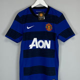 Shop 2011/13 MANCHESTER UNITED CHICHARITO #14 *BNWT* AWAY SHIRT (S) NIKE, classic football shirts, vintage football shirts & retro soccer jerseys at Cult Kits