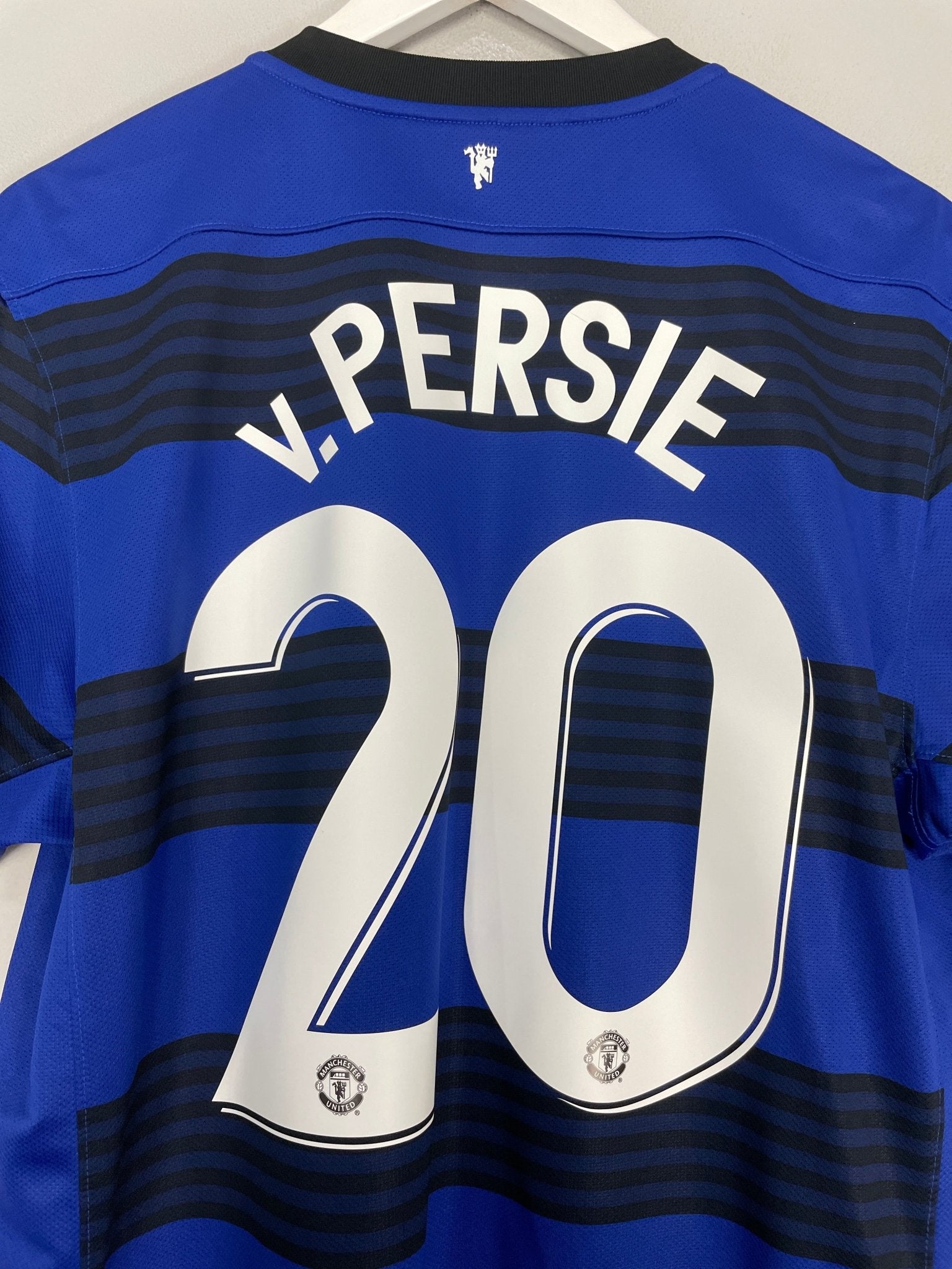 Shop 2011/13 MANCHESTER UNITED V.PERSIE #20 AWAY SHIRT (L) NIKE, classic football shirts, vintage football shirts & retro soccer jerseys at Cult Kits