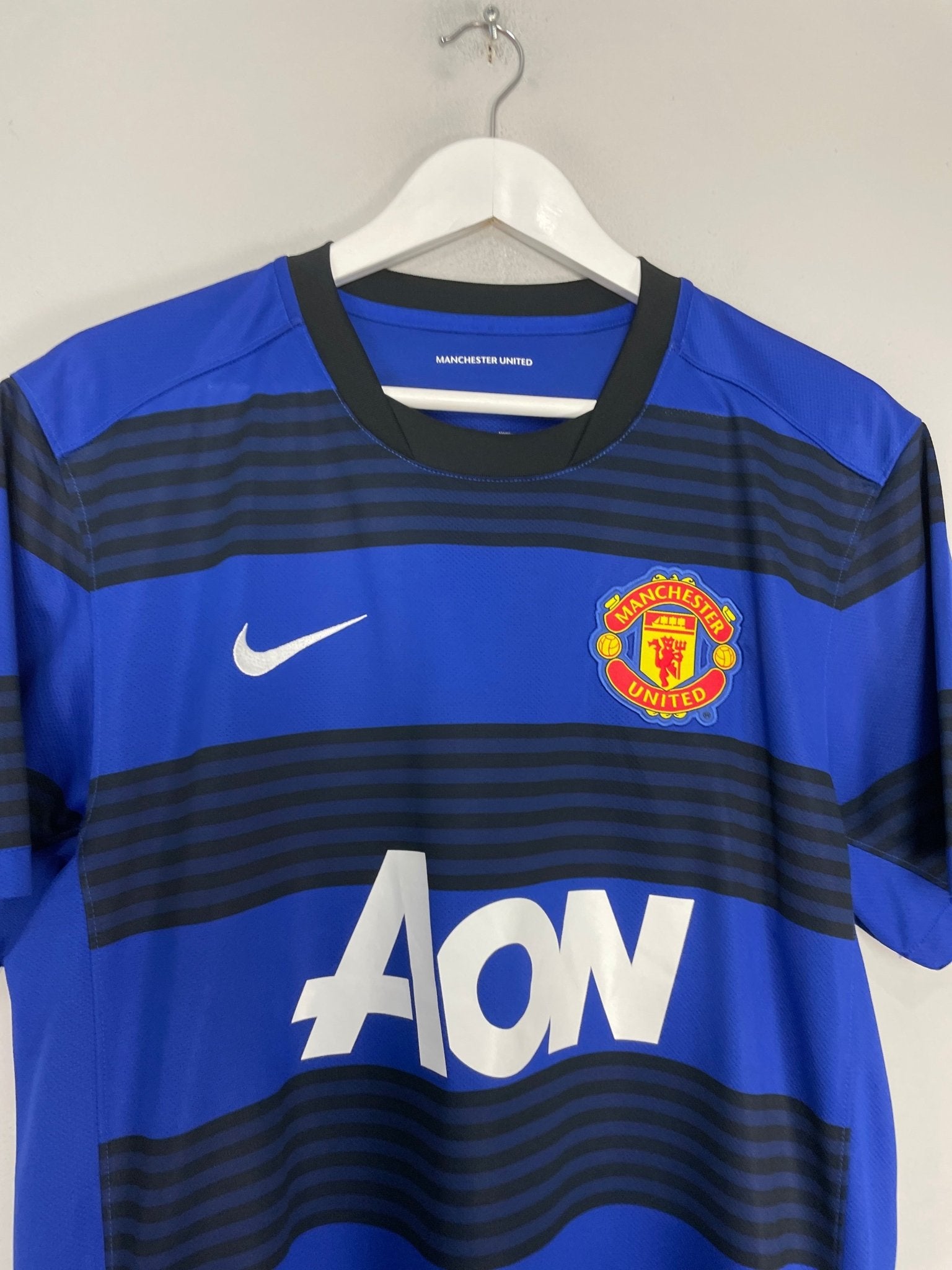 Shop 2011/13 MANCHESTER UNITED V.PERSIE #20 AWAY SHIRT (L) NIKE, classic football shirts, vintage football shirts & retro soccer jerseys at Cult Kits