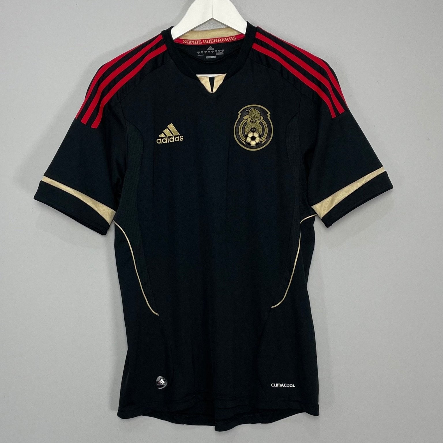 Shop 2011/13 MEXICO AWAY SHIRT (S) ADIDAS, classic football shirts, vintage football shirts & retro soccer jerseys at Cult Kits