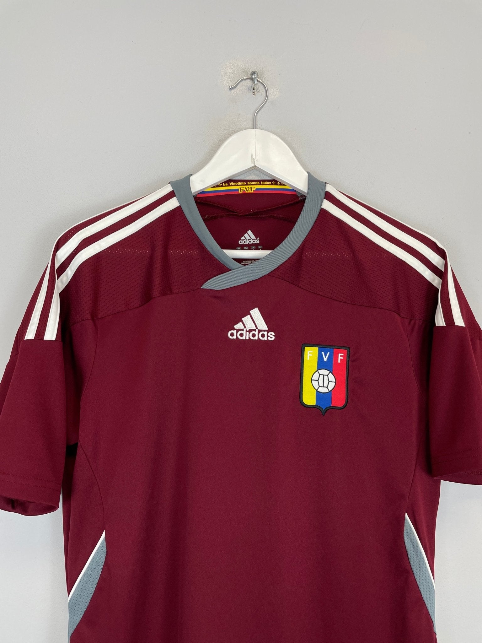 Shop 2011/13 VENEZUELA HOME SHIRT (S) ADIDAS, classic football shirts, vintage football shirts & retro soccer jerseys at Cult Kits