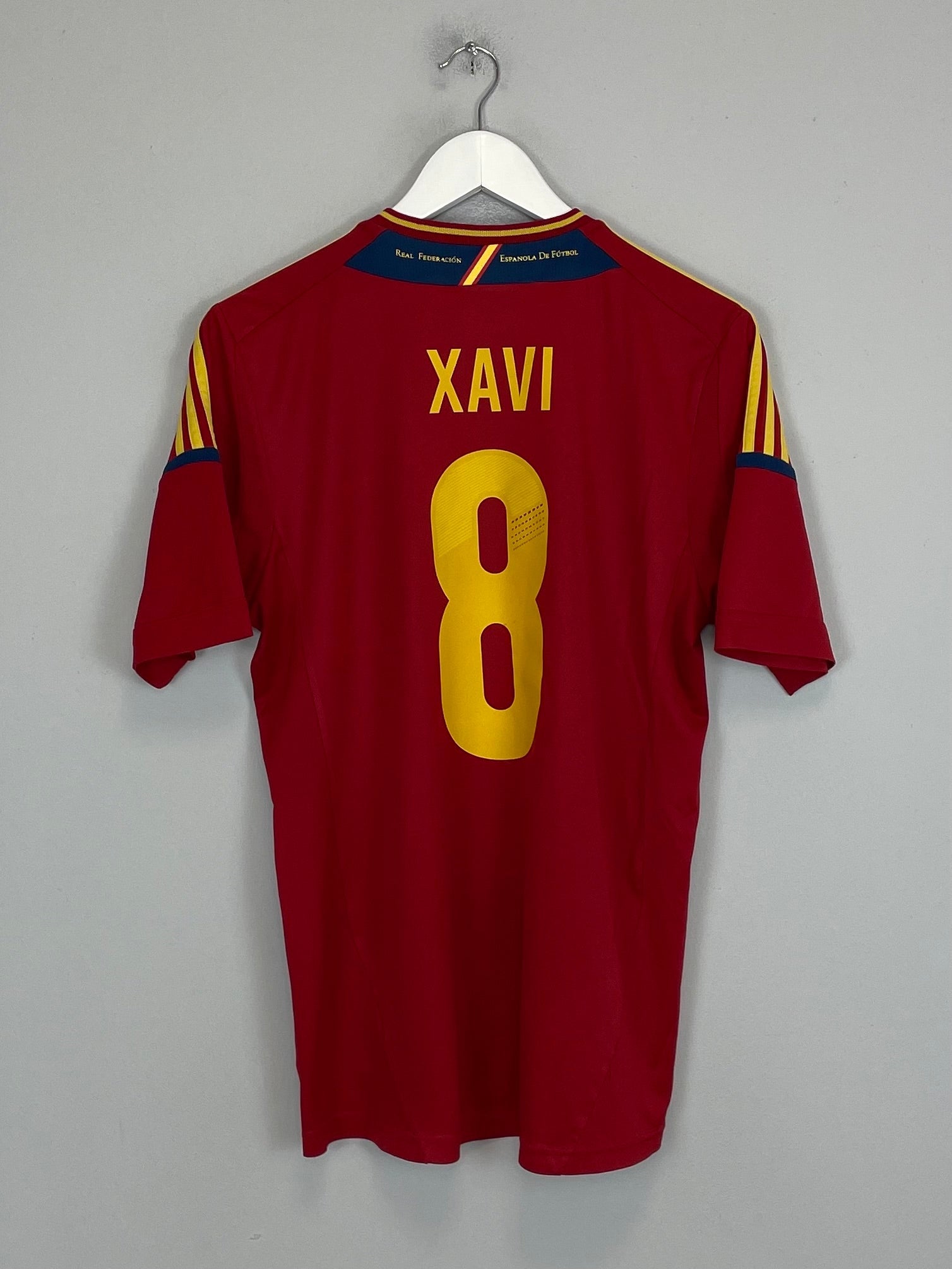 Shop 2012 SPAIN XAVI #8 HOME SHIRT (M) ADIDAS, classic football shirts, vintage football shirts & retro soccer jerseys at Cult Kits