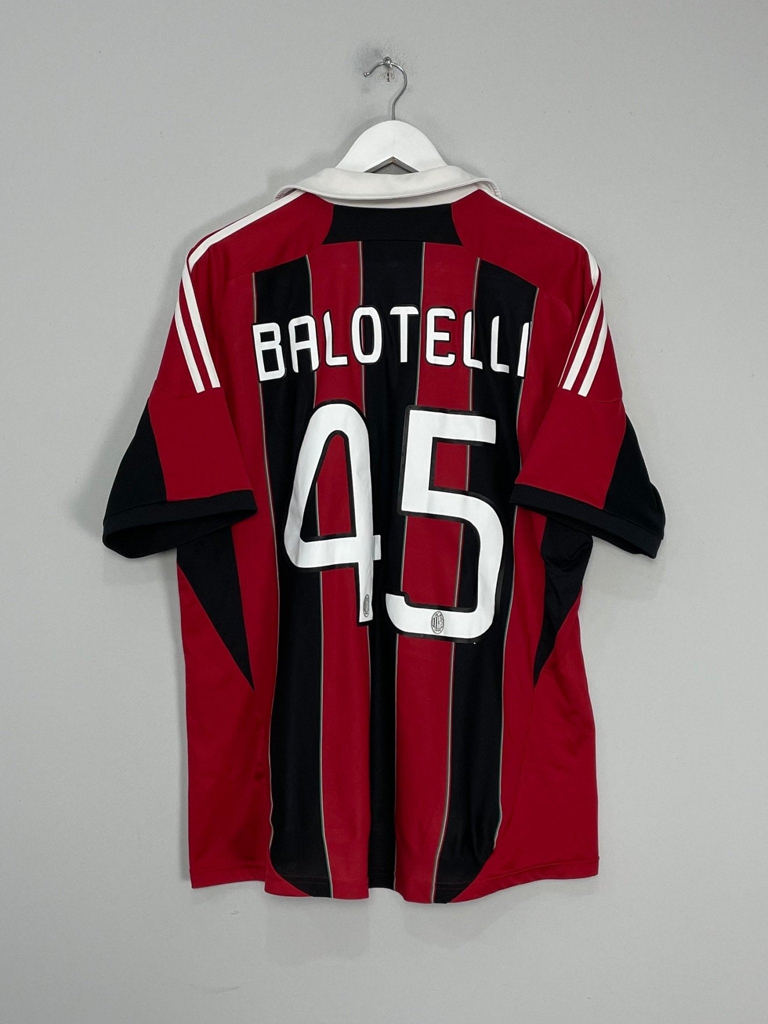 Shop 2012/13 AC MILAN BALOTELLI #45 HOME SHIRT (L) ADIDAS, classic football shirts, vintage football shirts & retro soccer jerseys at Cult Kits