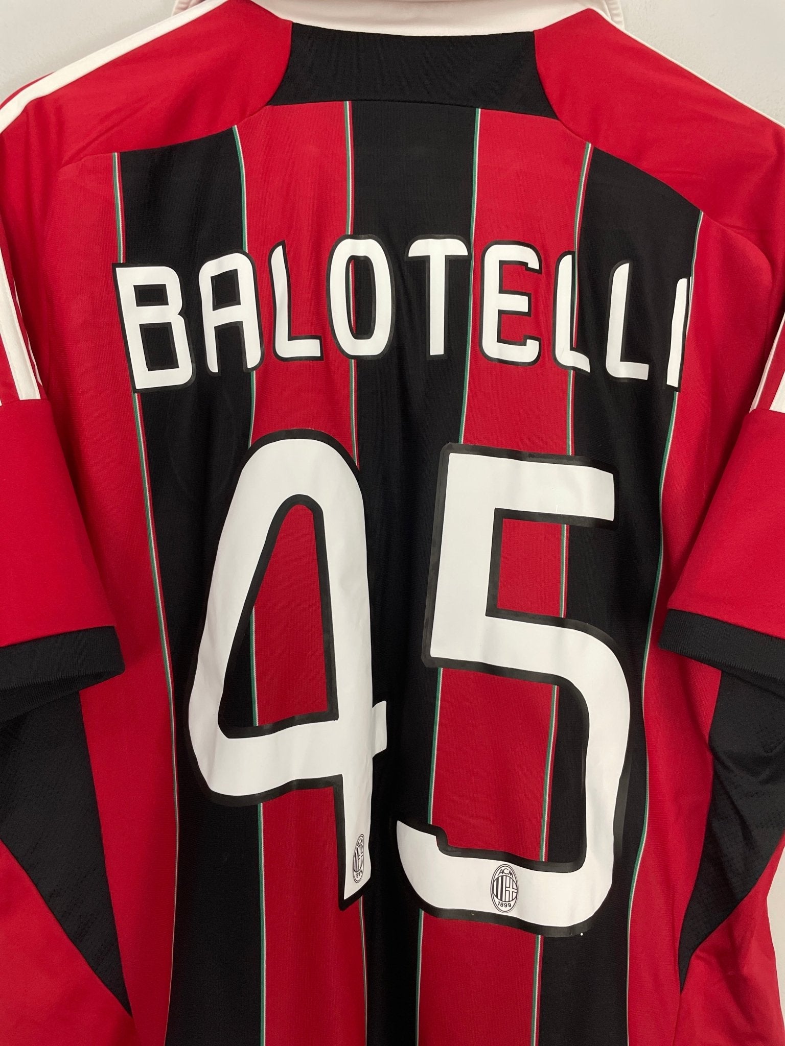 Shop 2012/13 AC MILAN BALOTELLI #45 HOME SHIRT (L) ADIDAS, classic football shirts, vintage football shirts & retro soccer jerseys at Cult Kits