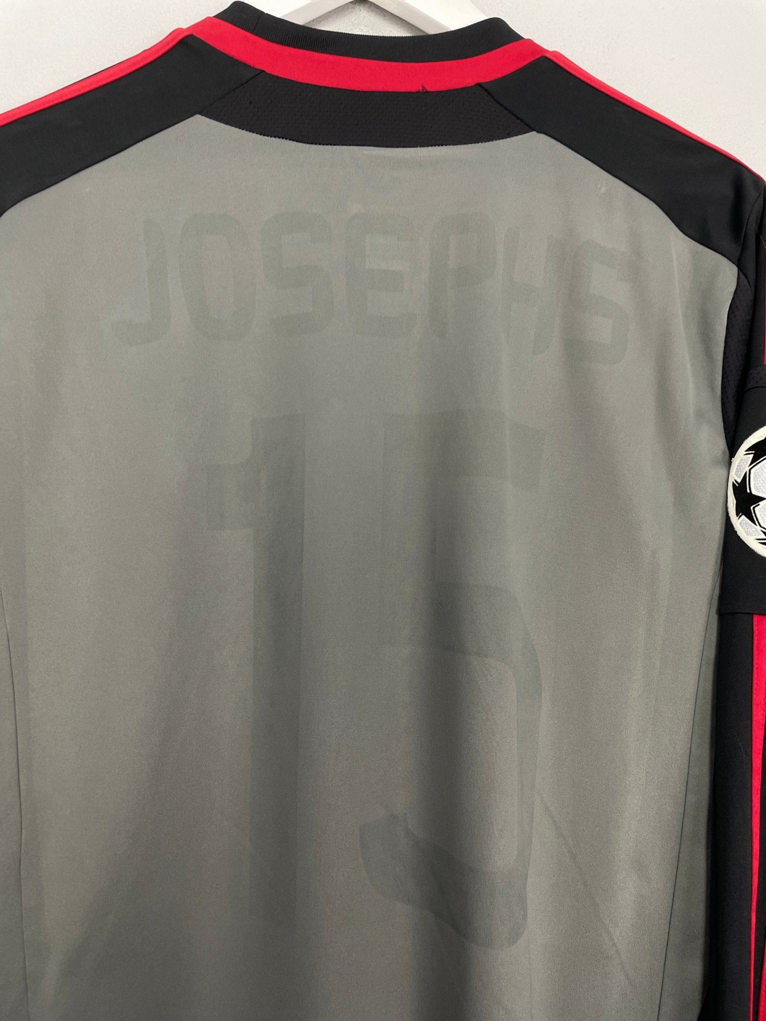 Shop 2012/13 AC MILAN C/L GK SHIRT (L) ADIDAS, classic football shirts, vintage football shirts & retro soccer jerseys at Cult Kits