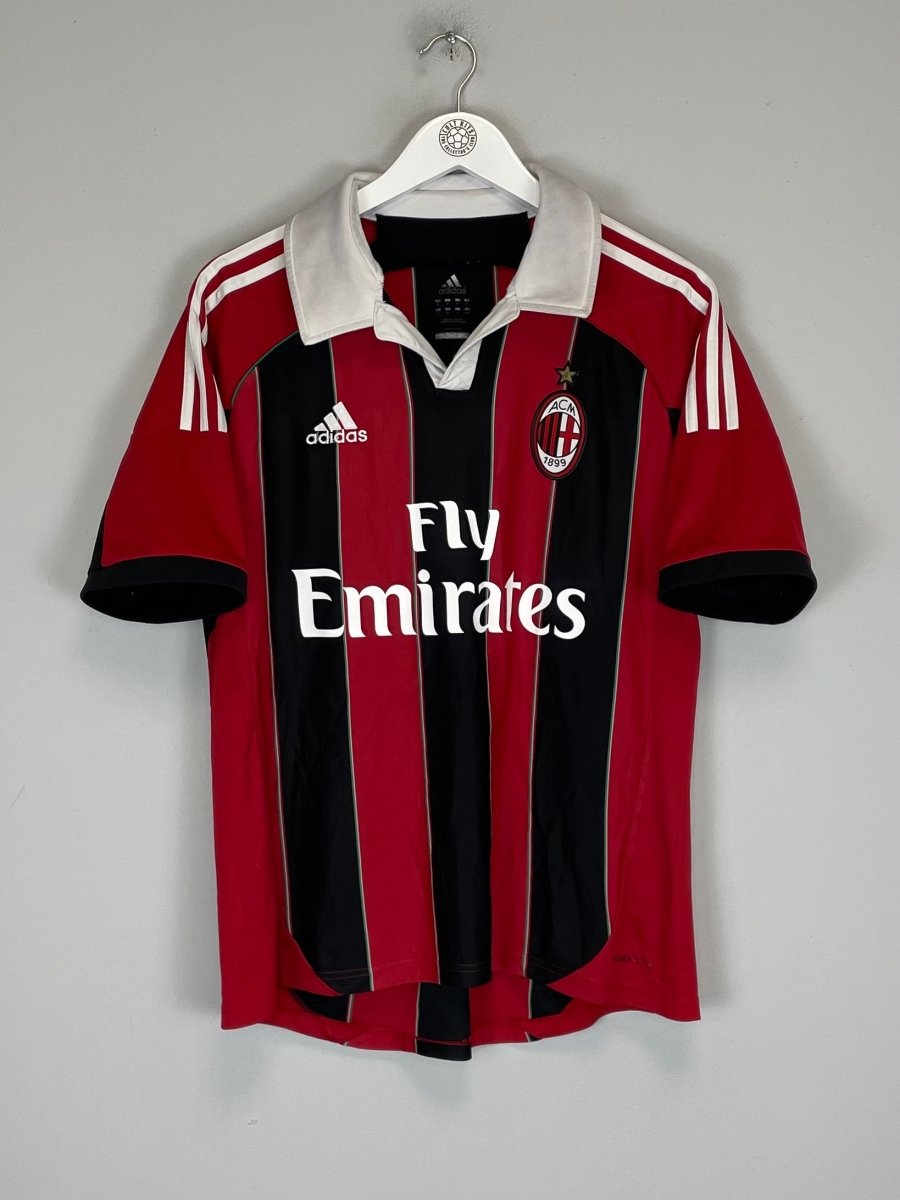 2012/13 AC MILAN HOME SHIRT (M) ADIDAS - Cult Kits - Medium - Buy Vintage Football Shirts, Authentic Retro Football Shirts For Sale, Classic Football Shirts & Soccer Jersey