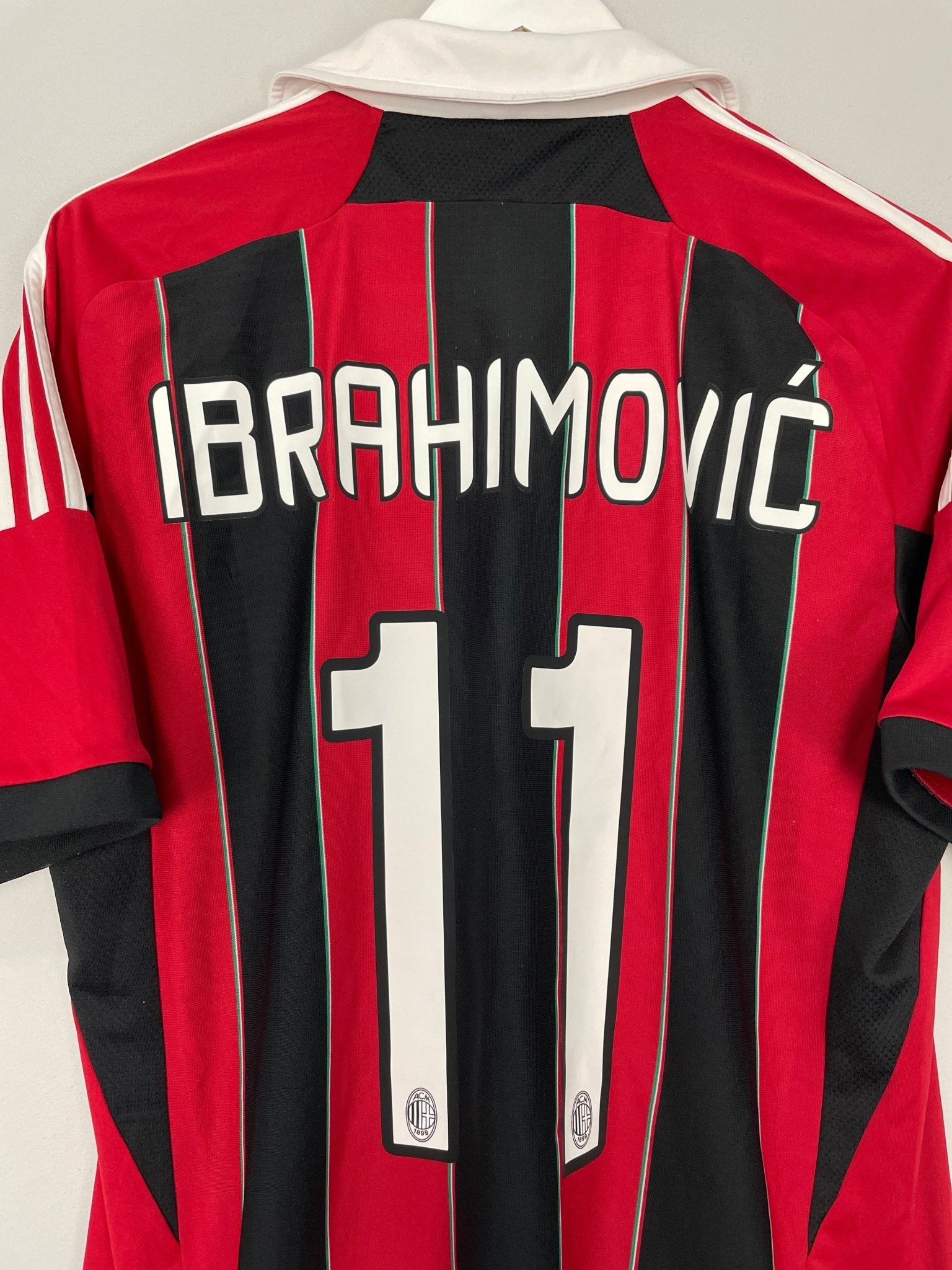 Shop 2012/13 AC MILAN IBRAHIMOVIC #11 HOME SHIRT (L) ADIDAS, classic football shirts, vintage football shirts & retro soccer jerseys at Cult Kits