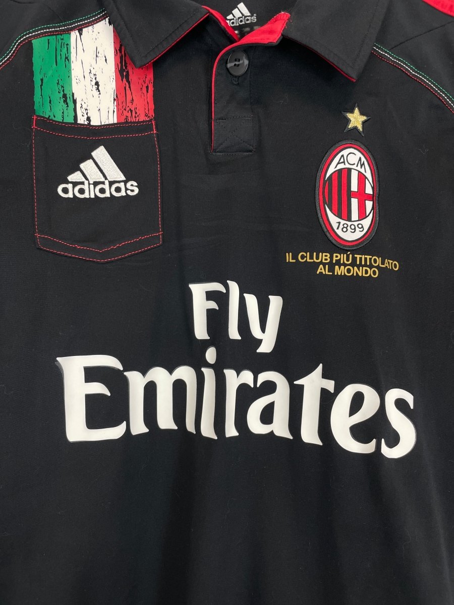 2012/13 AC MILAN IBRAHIMOVIC 11 THIRD SHIRT (S) ADIDAS - Cult Kits - Small - Buy Vintage Football Shirts, Authentic Retro Football Shirts For Sale, Classic Football Shirts & Soccer Jersey
