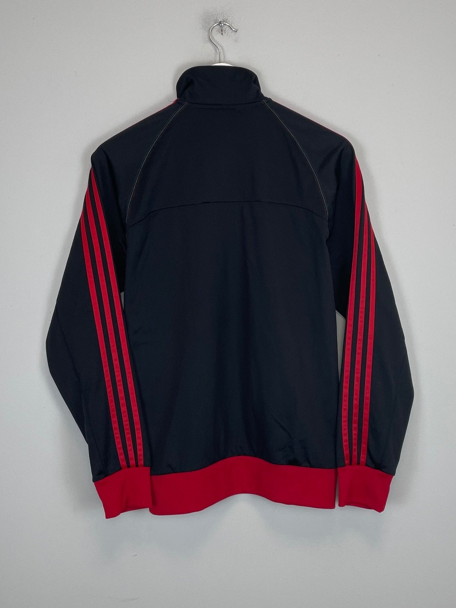 Shop 2012/13 AC MILAN TRACK JACKET (S) ADIDAS, classic football shirts, vintage football shirts & retro soccer jerseys at Cult Kits